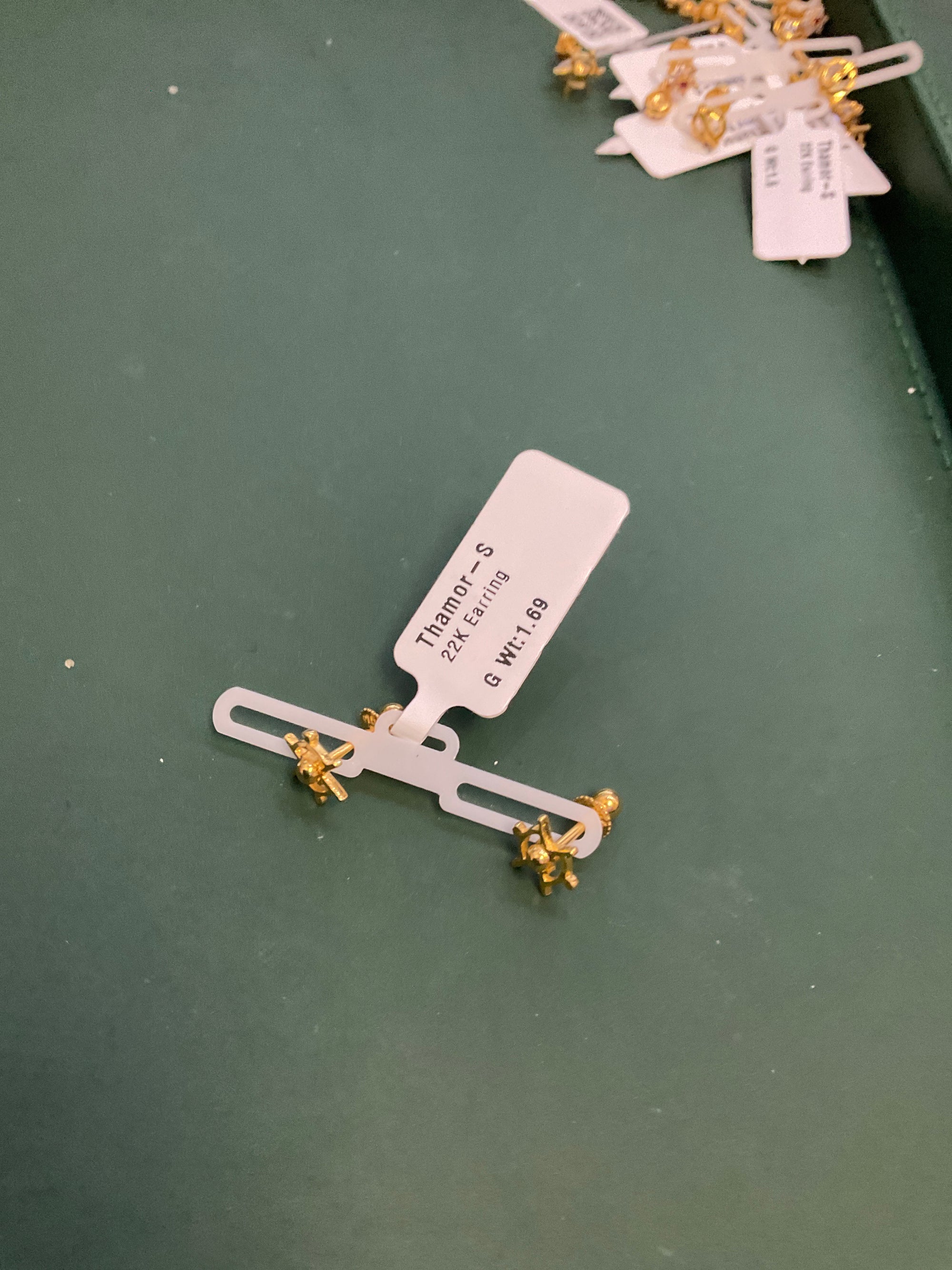 22K Earring 0708351