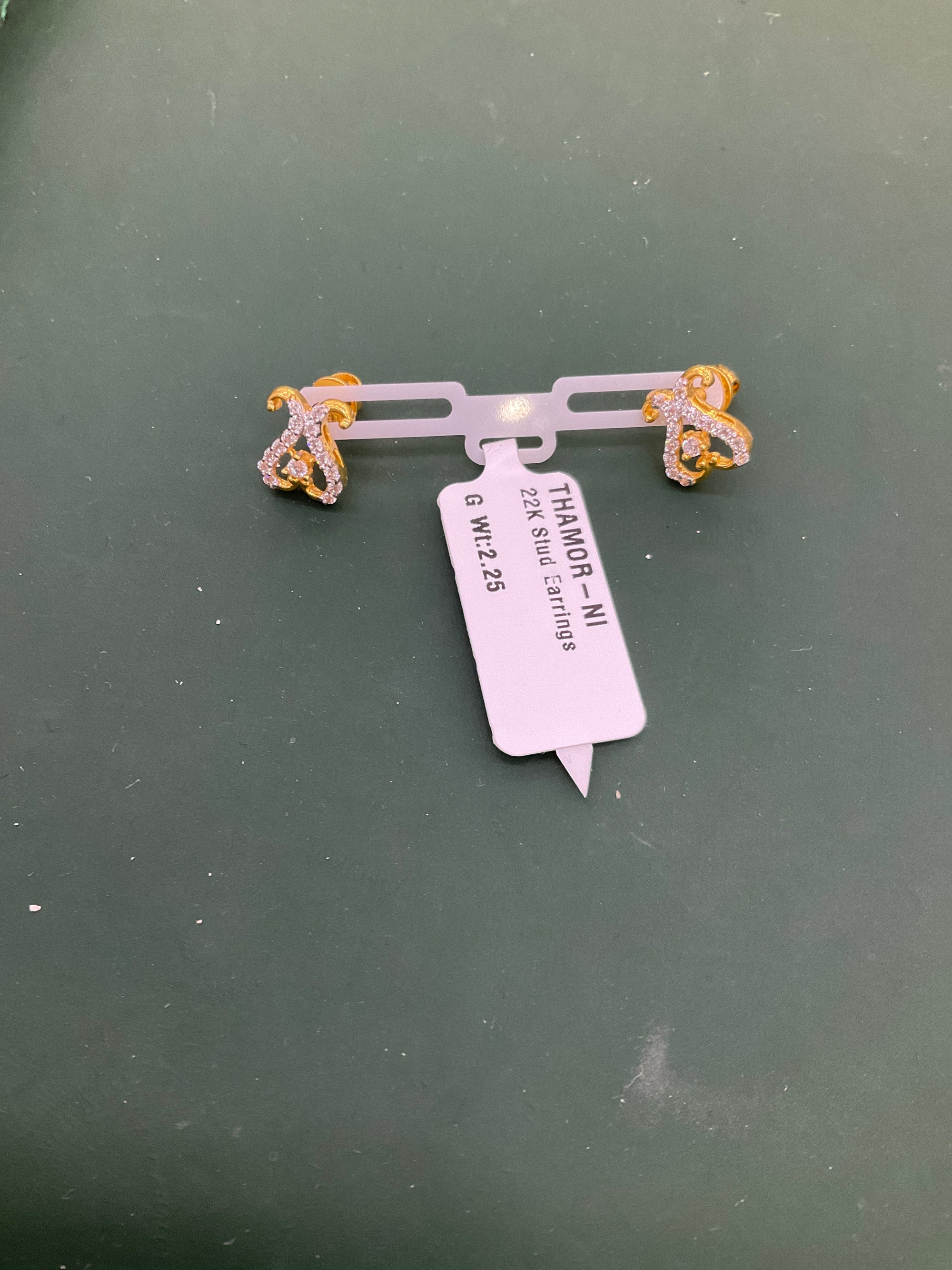 22K Earring 1802656