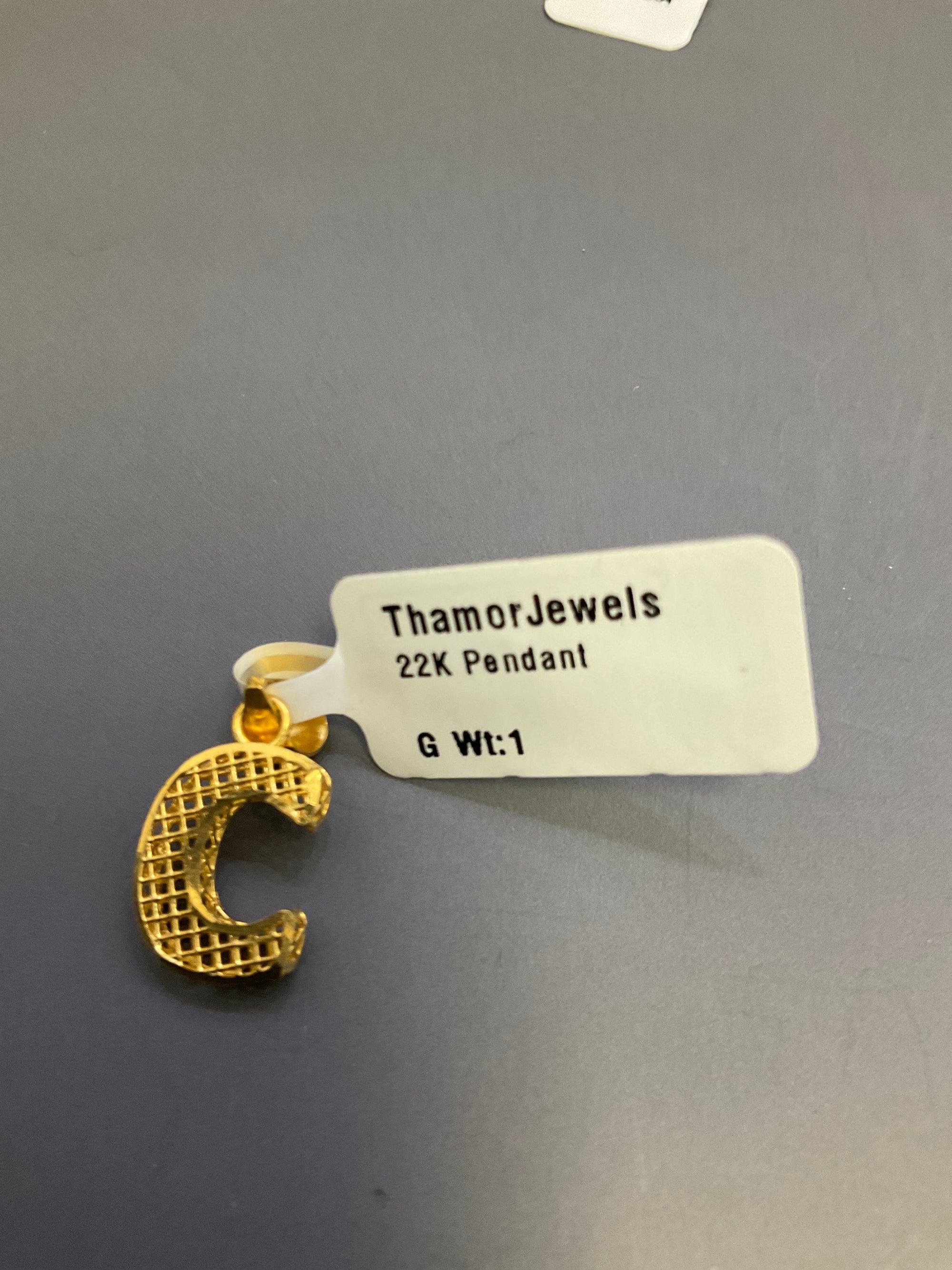22K Pendant 2402679