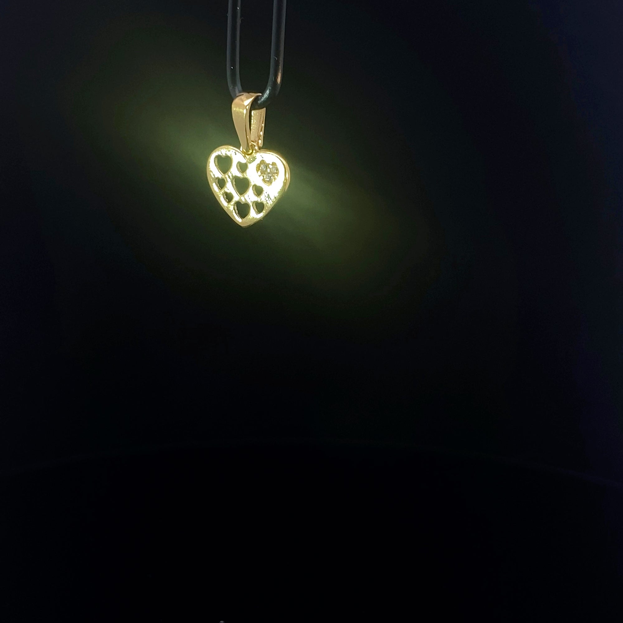 22K Pendant 0103230