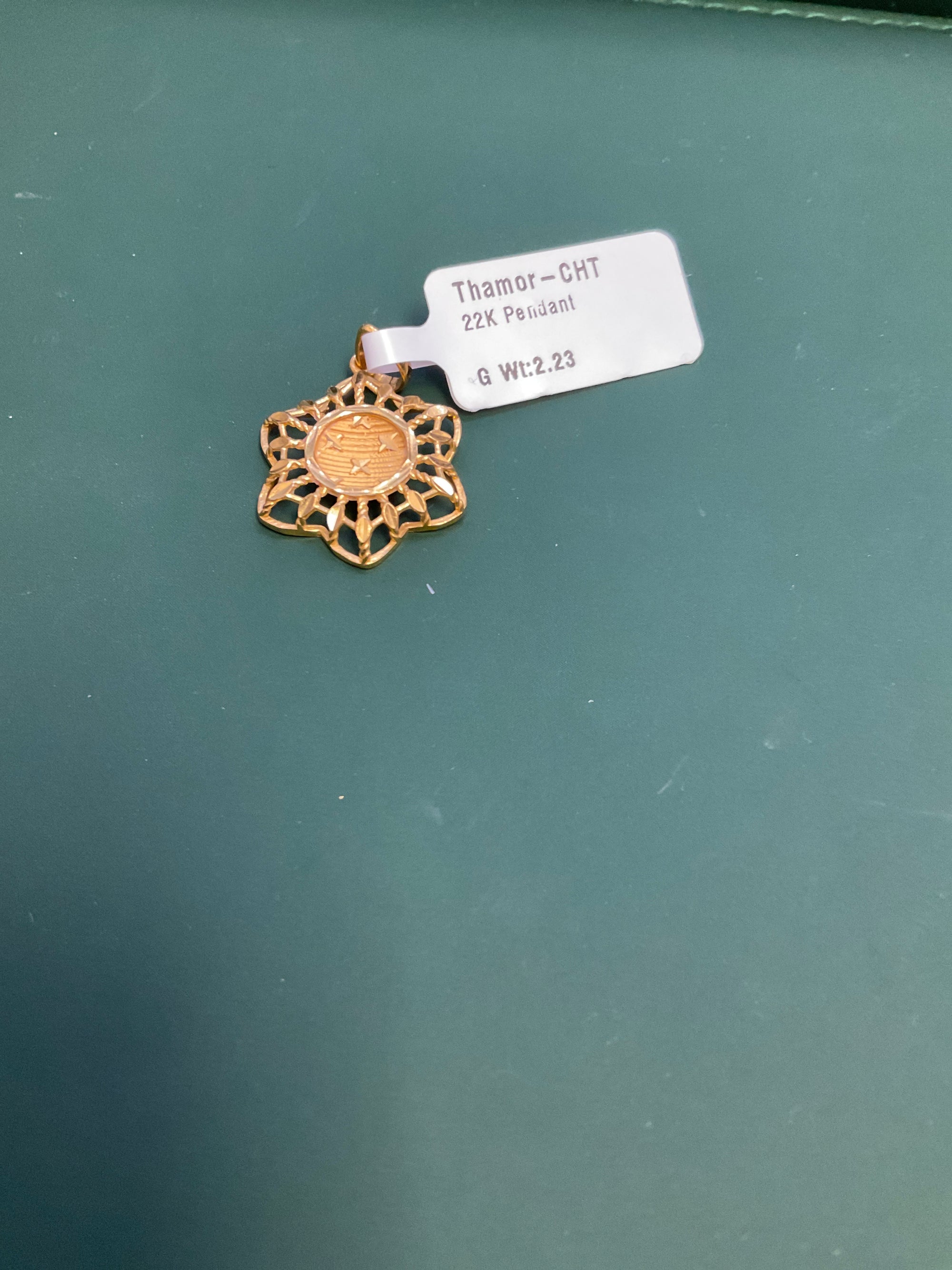 22K Pendant 2605868