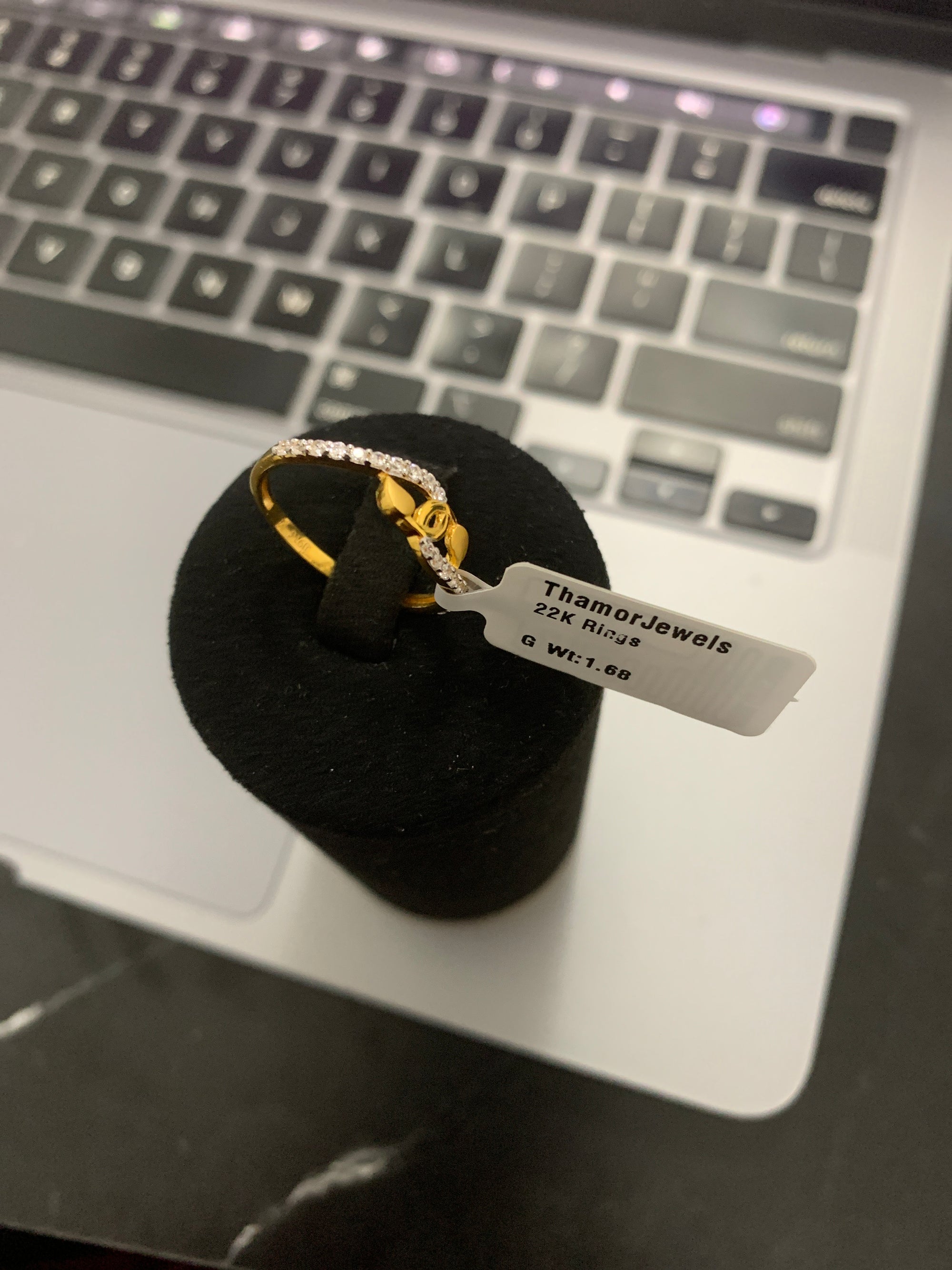 22K Ring 0809176
