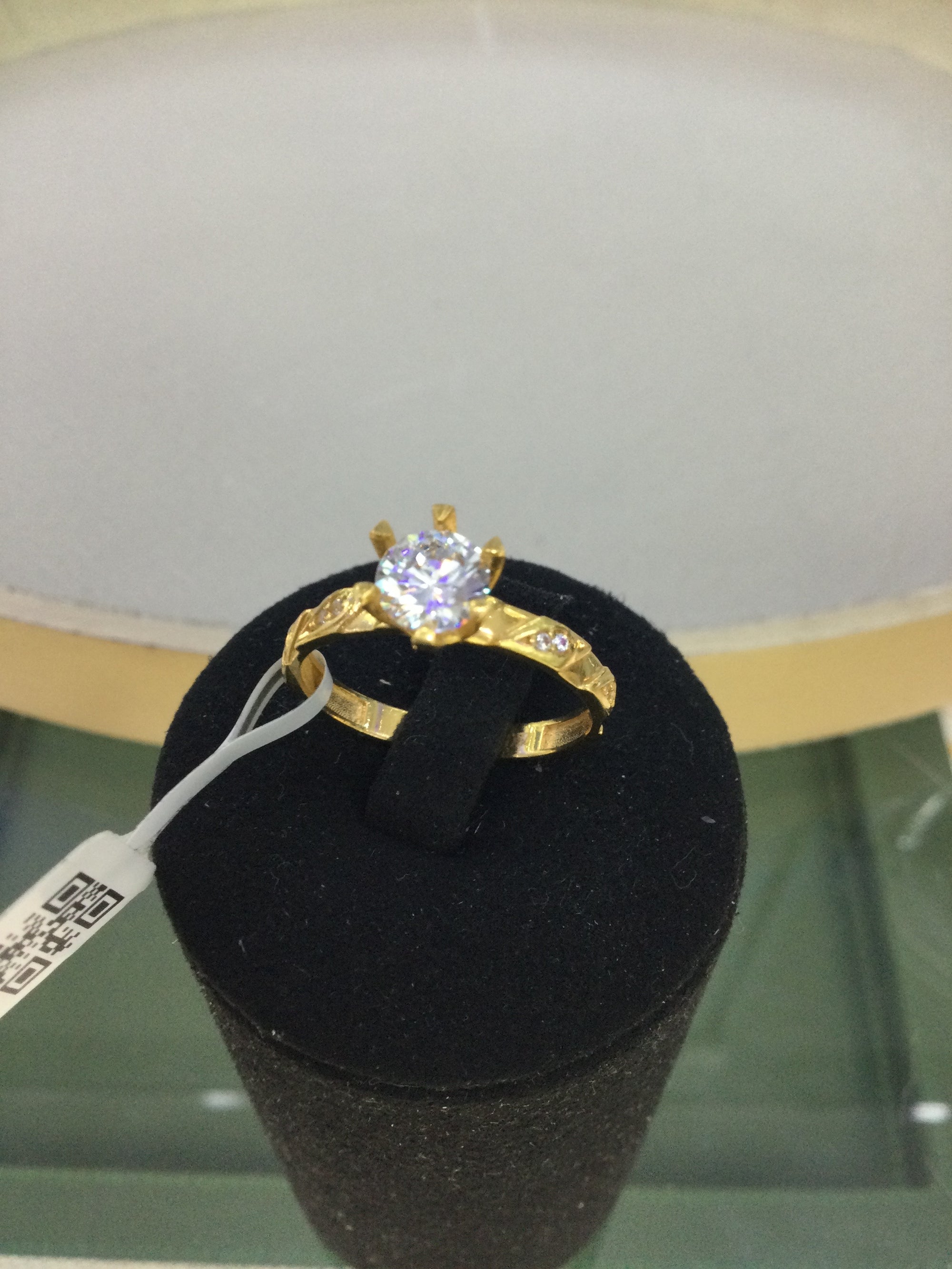 22K Womens Ring 1712125