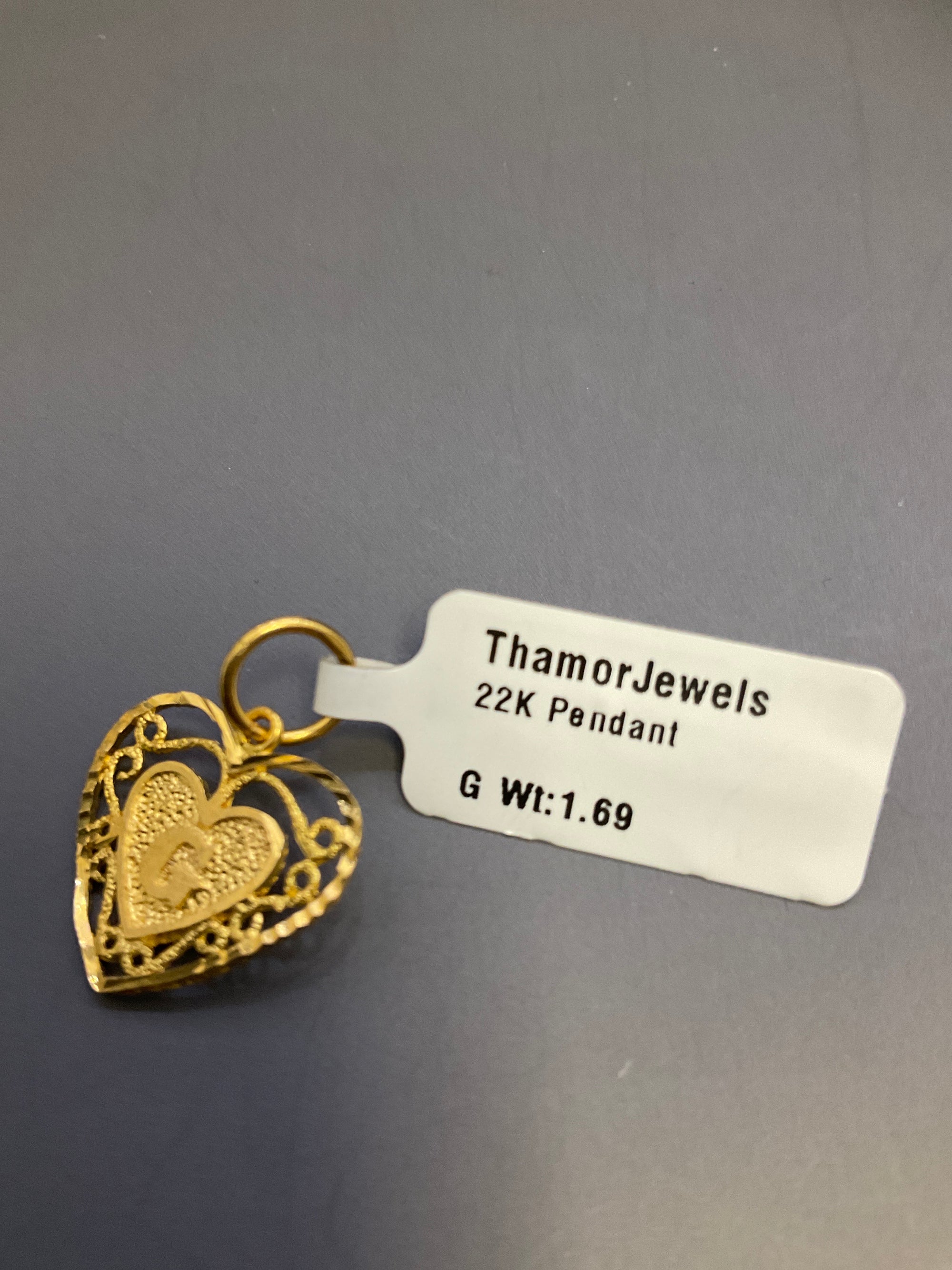 22K Pendant 2402740