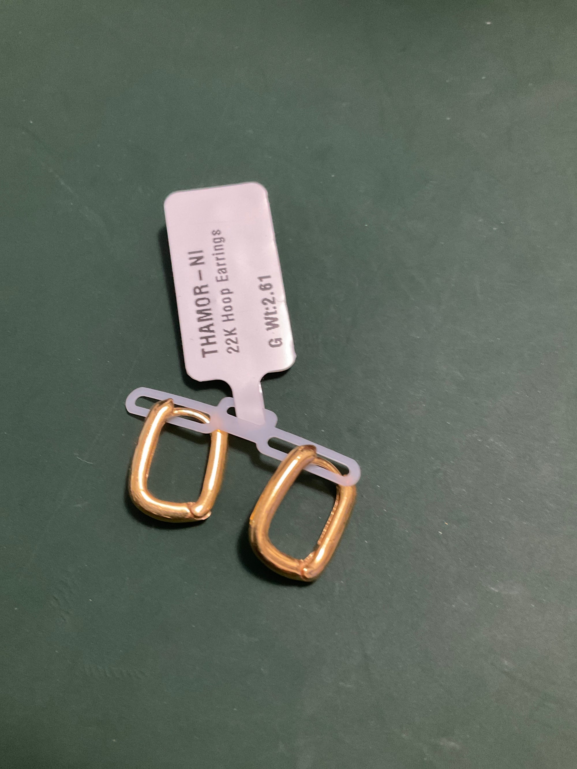 22k Earring 1802296