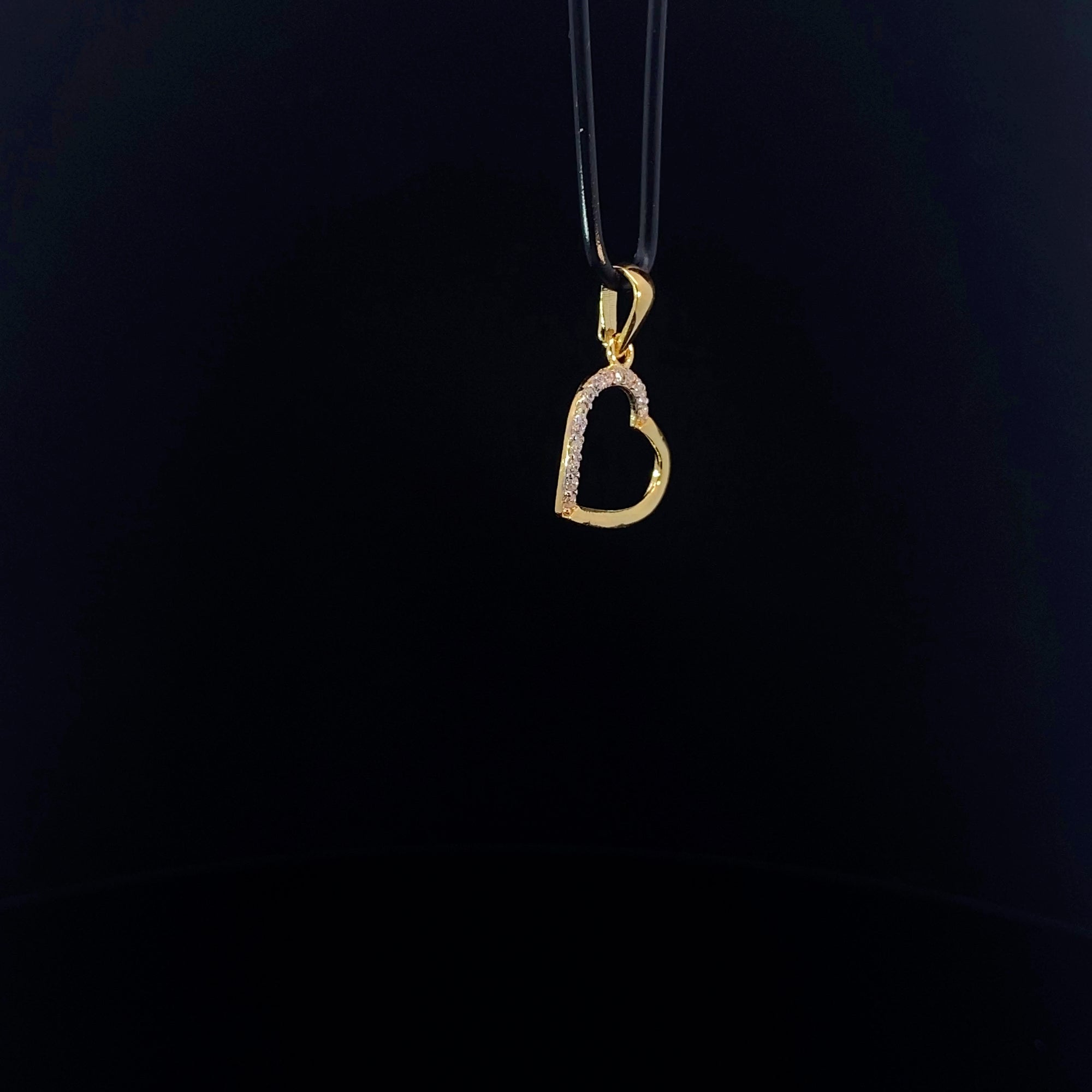 Duplicate UPC: 22K Pendant 0103159 | 215.00 | 182