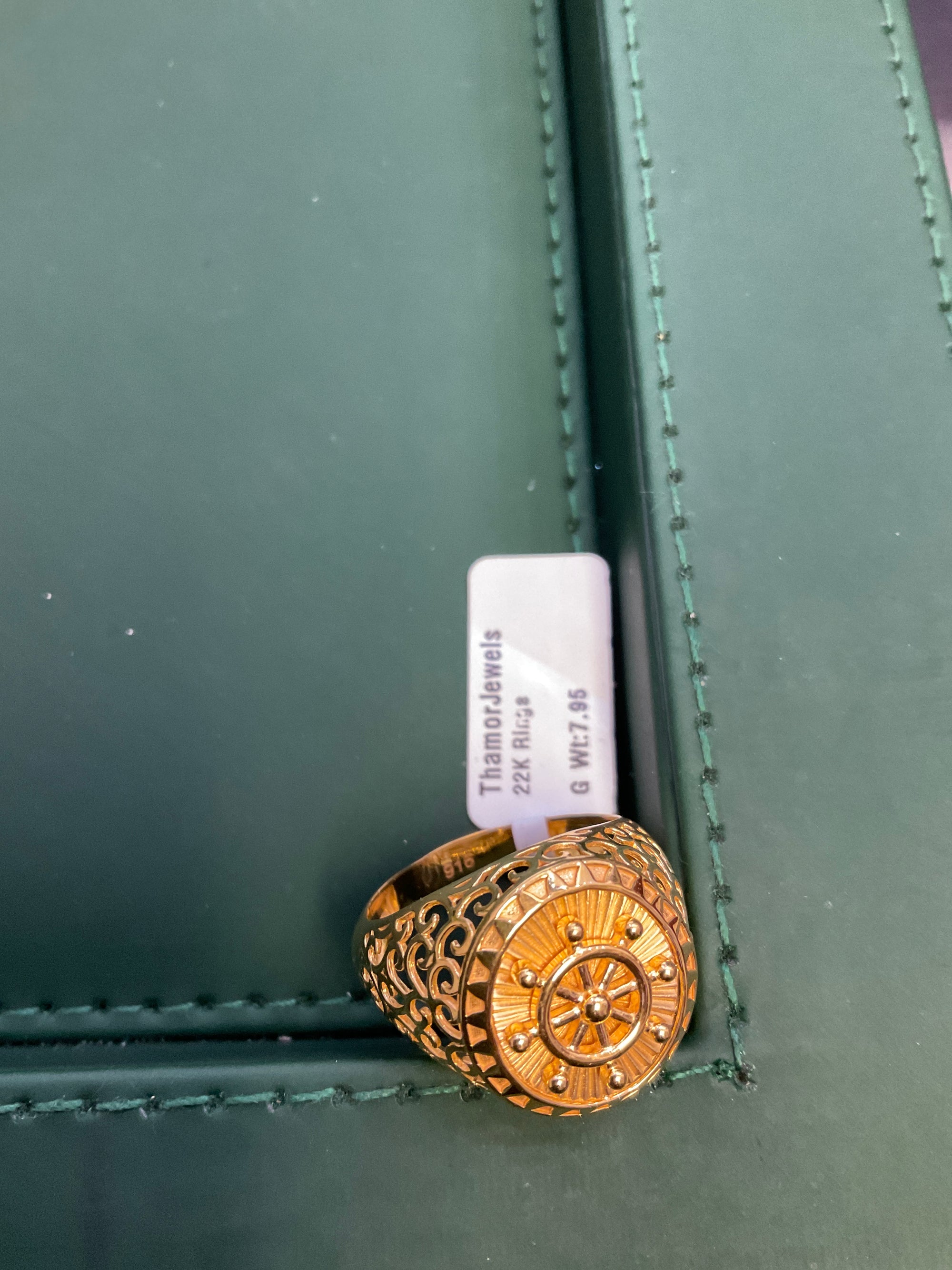 22K Ring 0809243