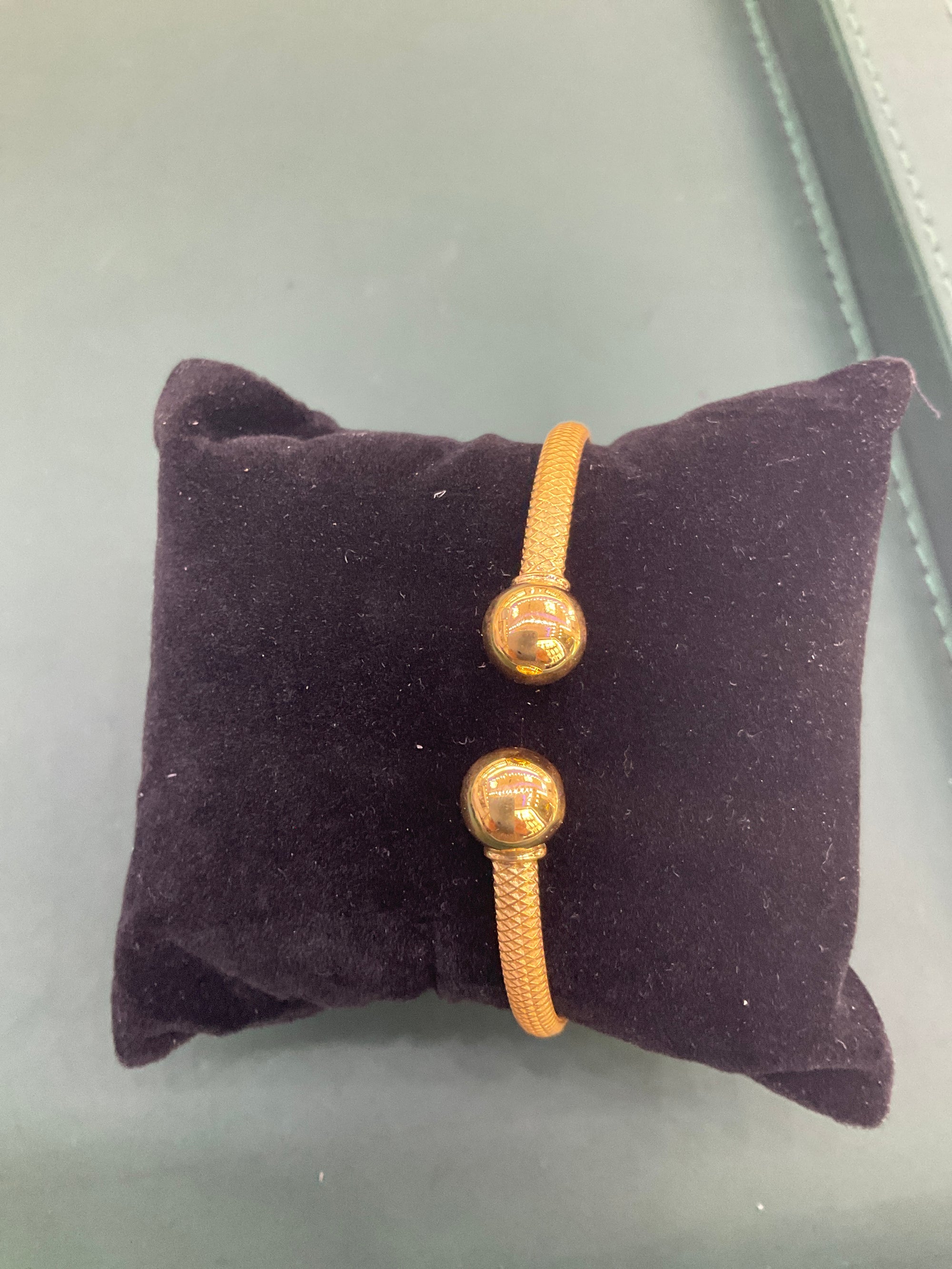 22k Bangle 1802376