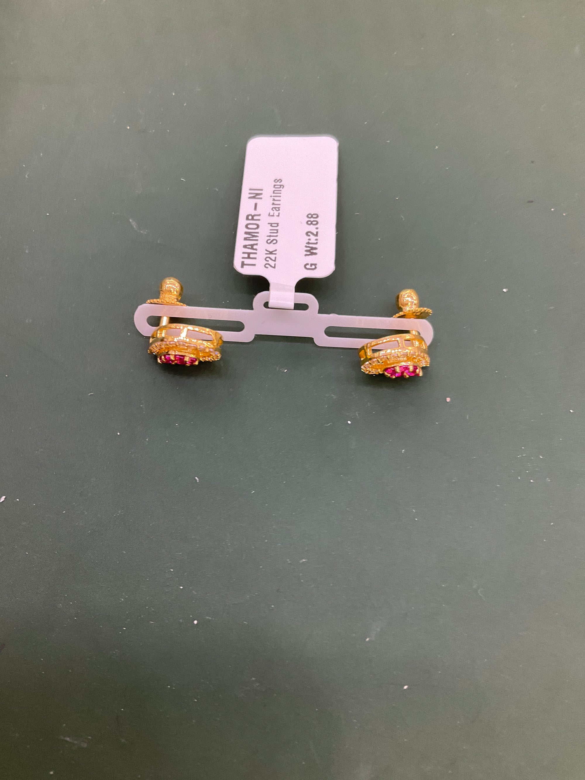 22K Earring 1802683