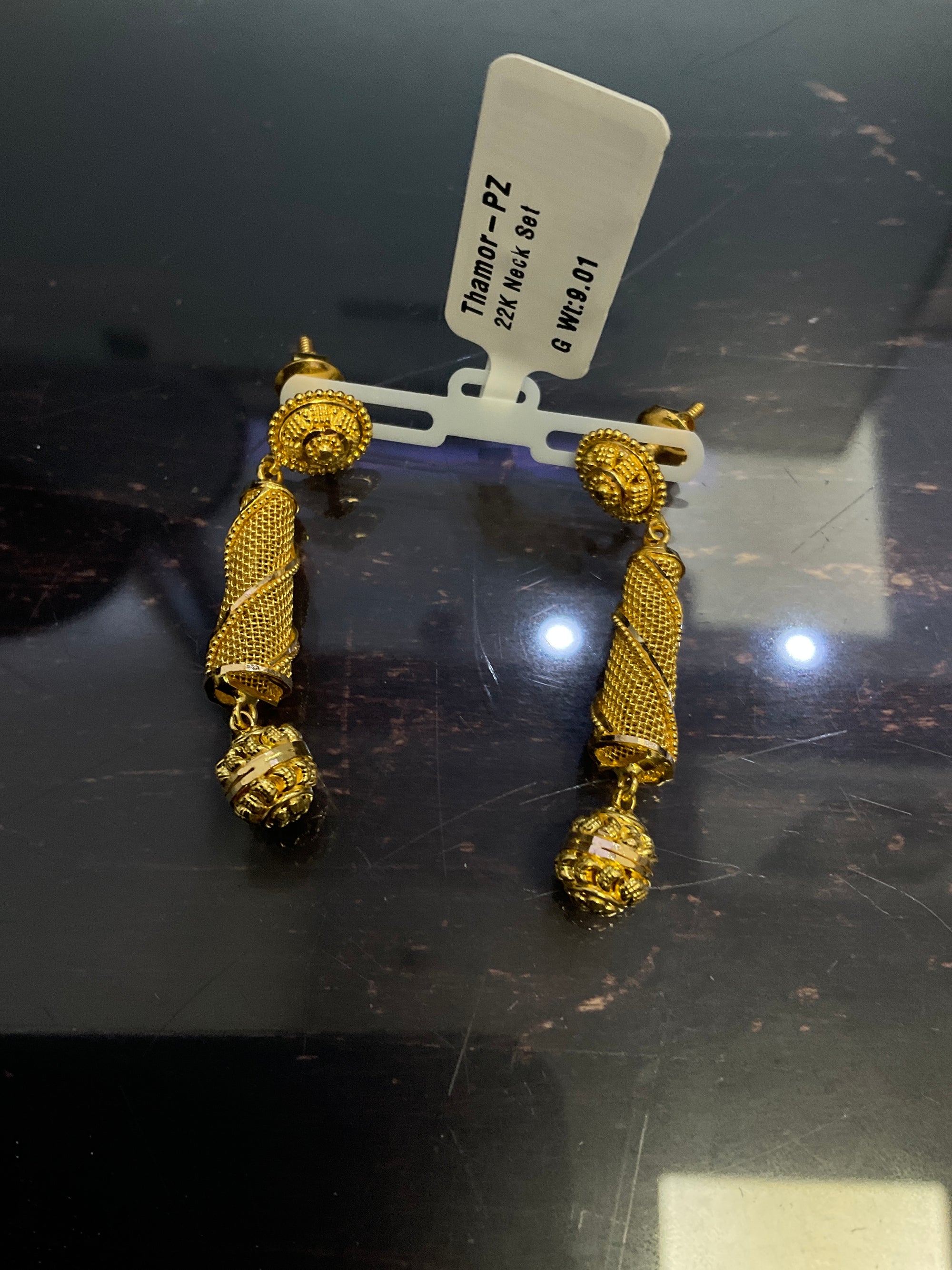 22K Earring 2605602