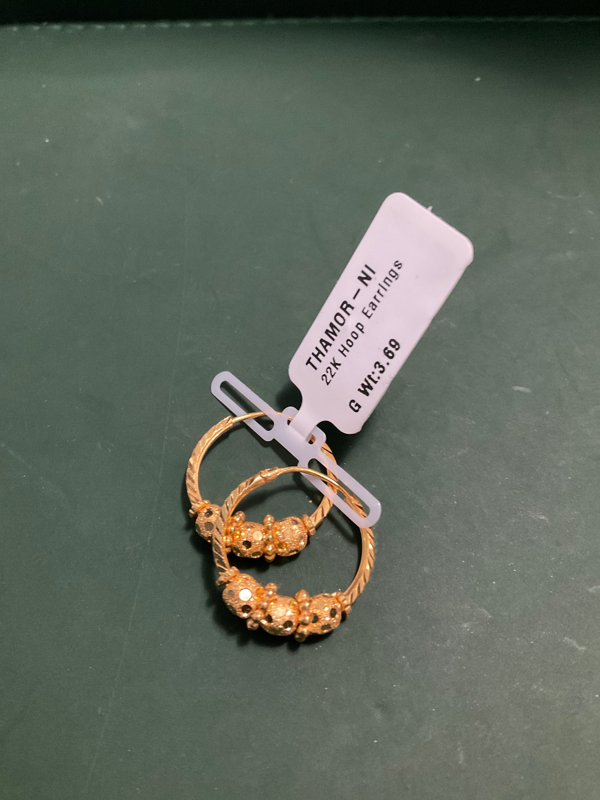 22k Earring 1802315
