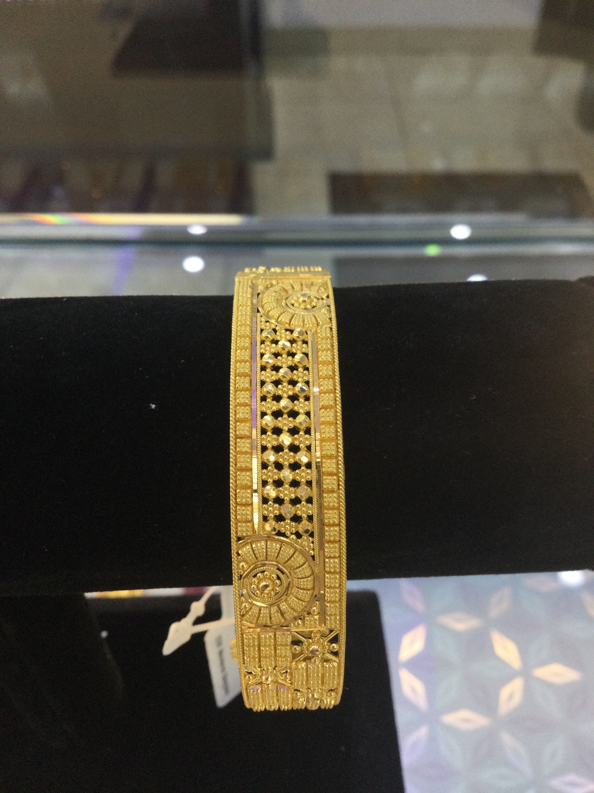 22K Womens Bangles 2201185