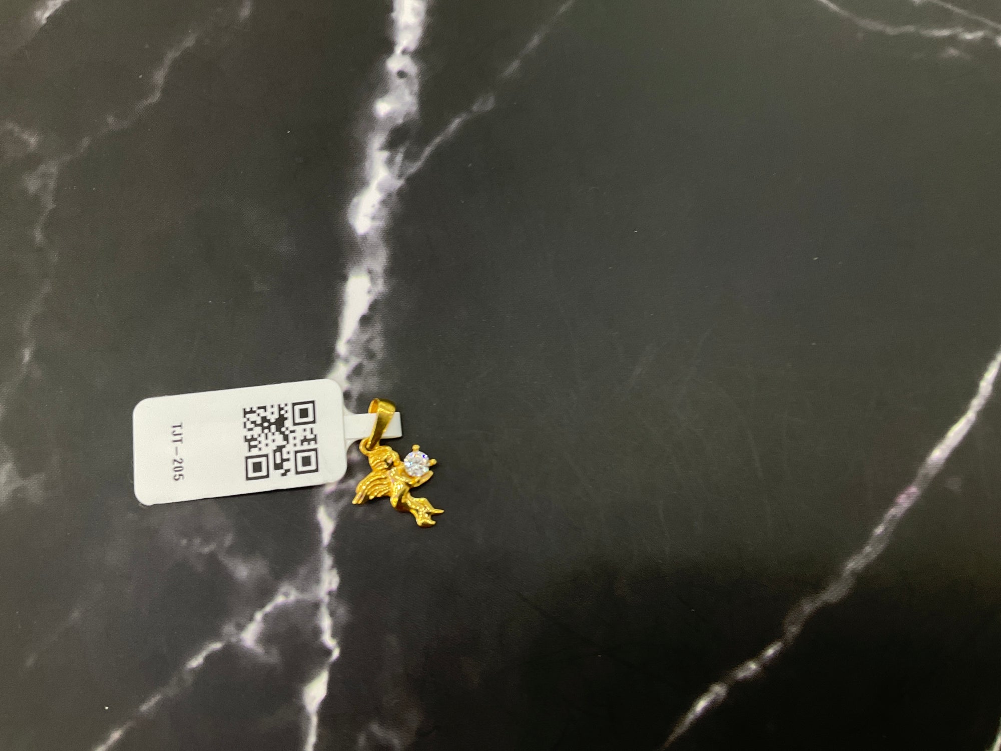 22K Pendant 0103182