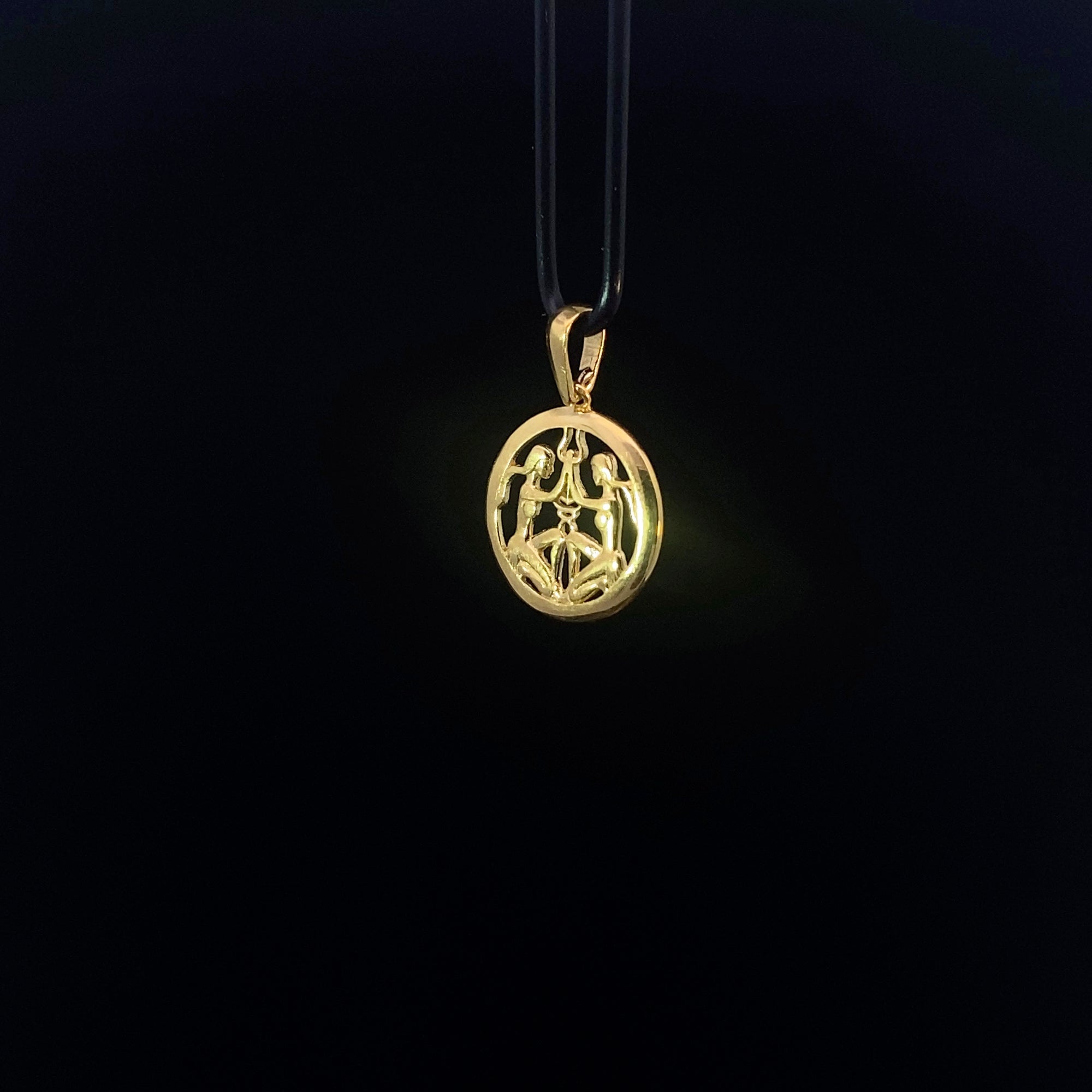 22K Pendant 0801161