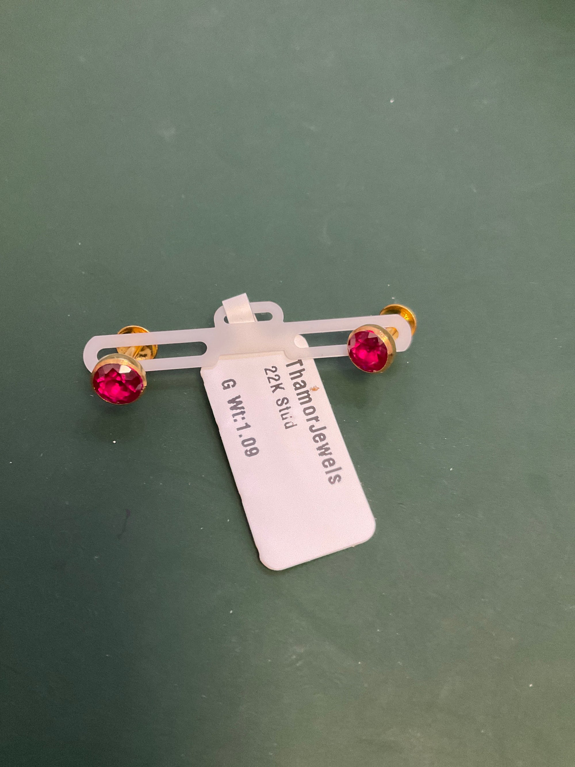 22K Earring 0509877