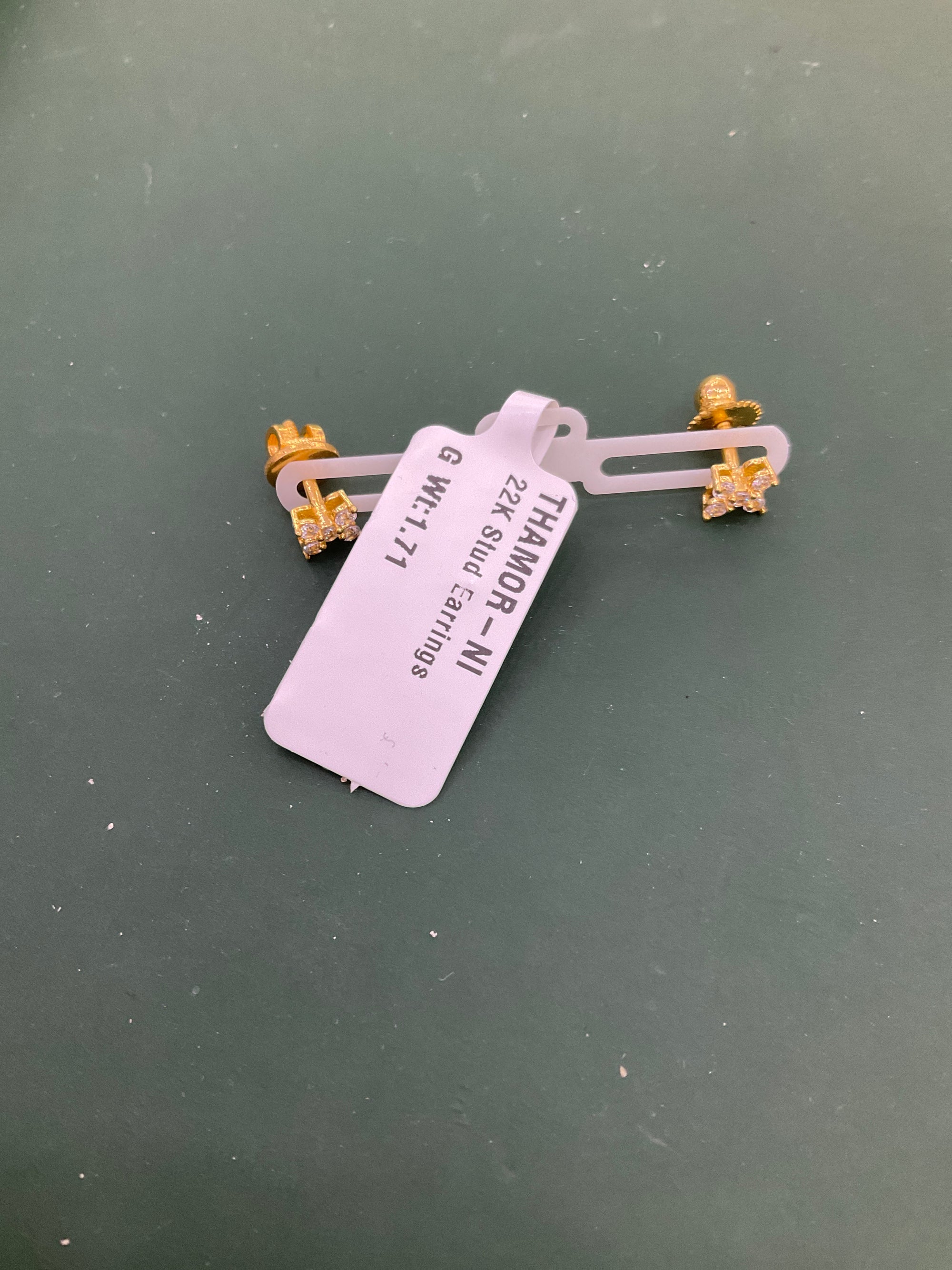 22K Earring 1802655