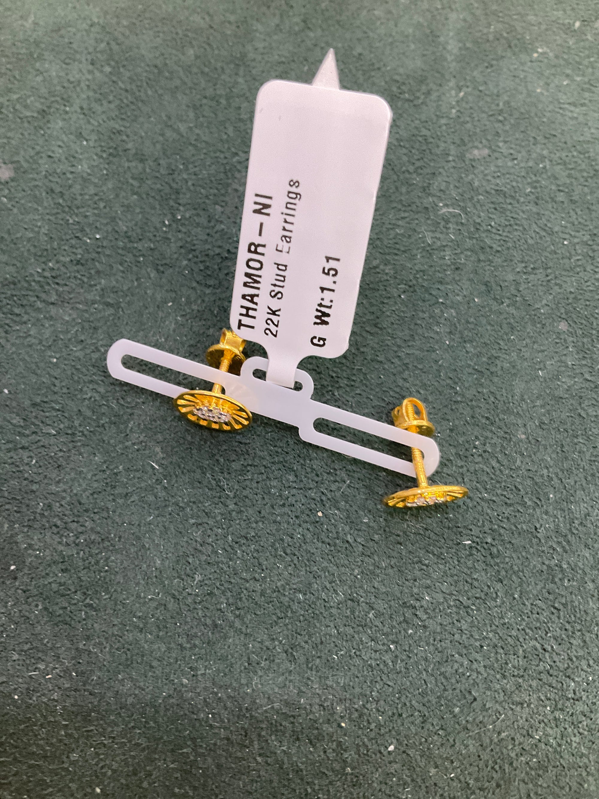 22K Earring 1802709