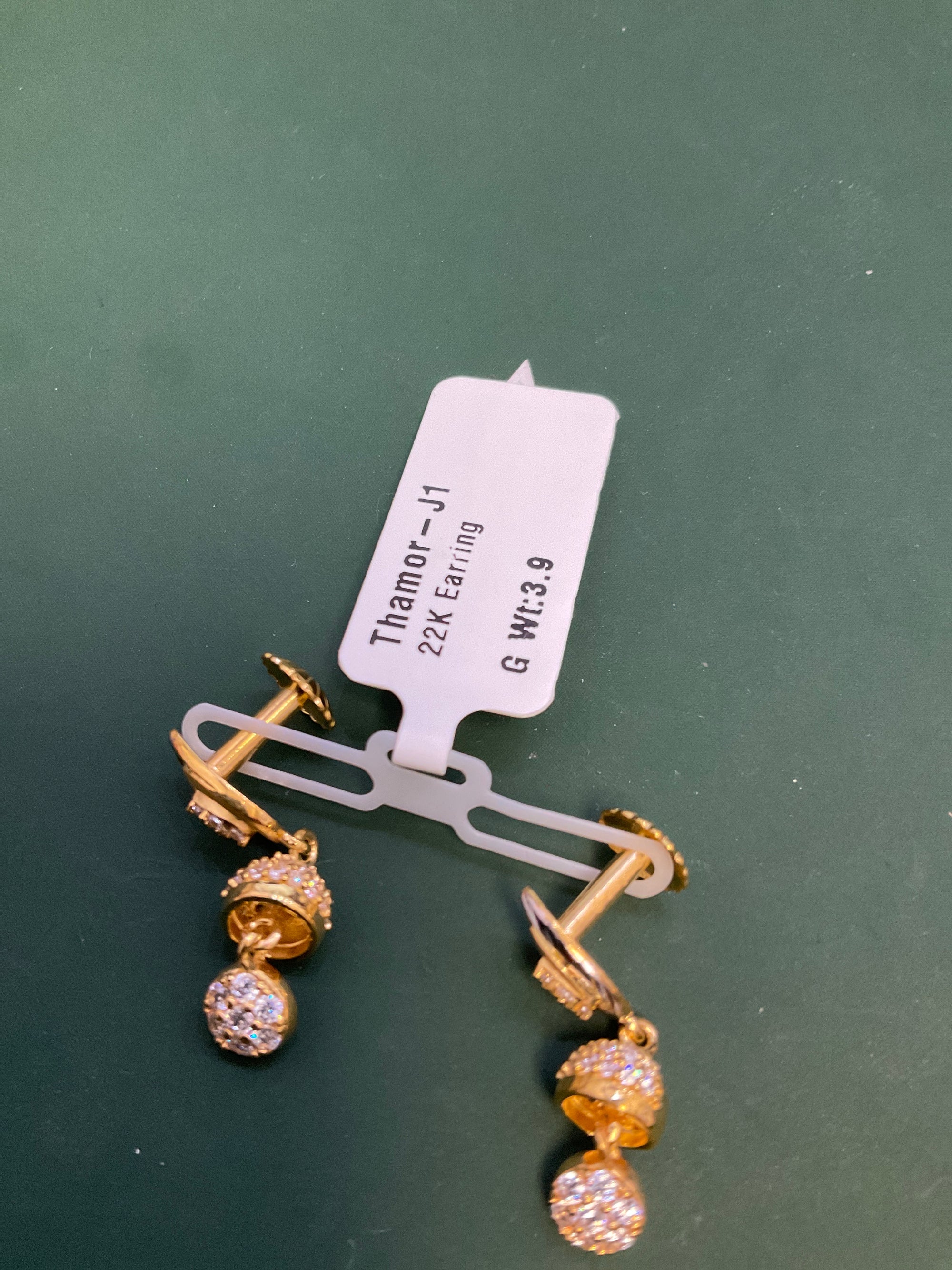 22K Earring 2605990