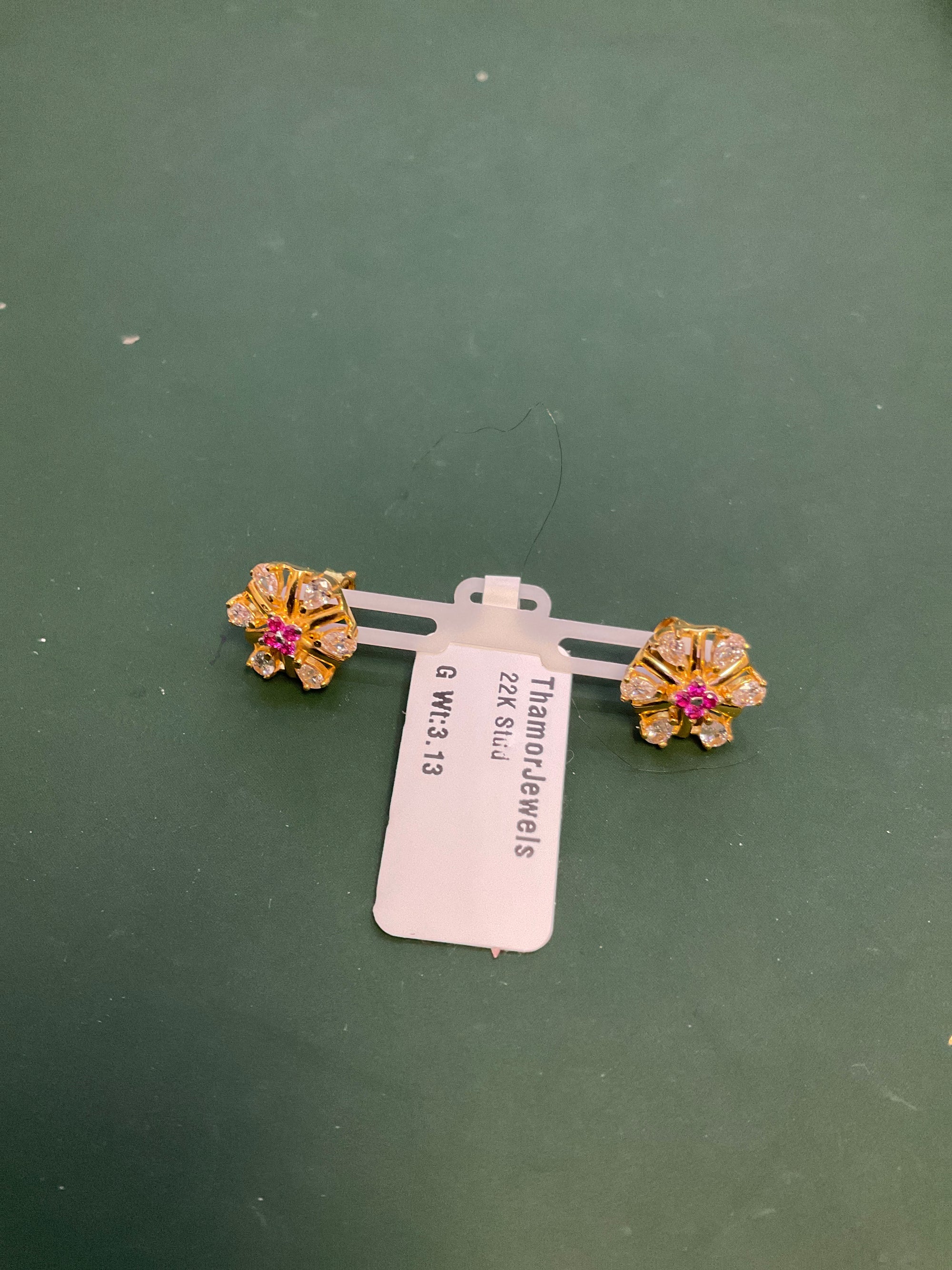 22K Earring 0509828