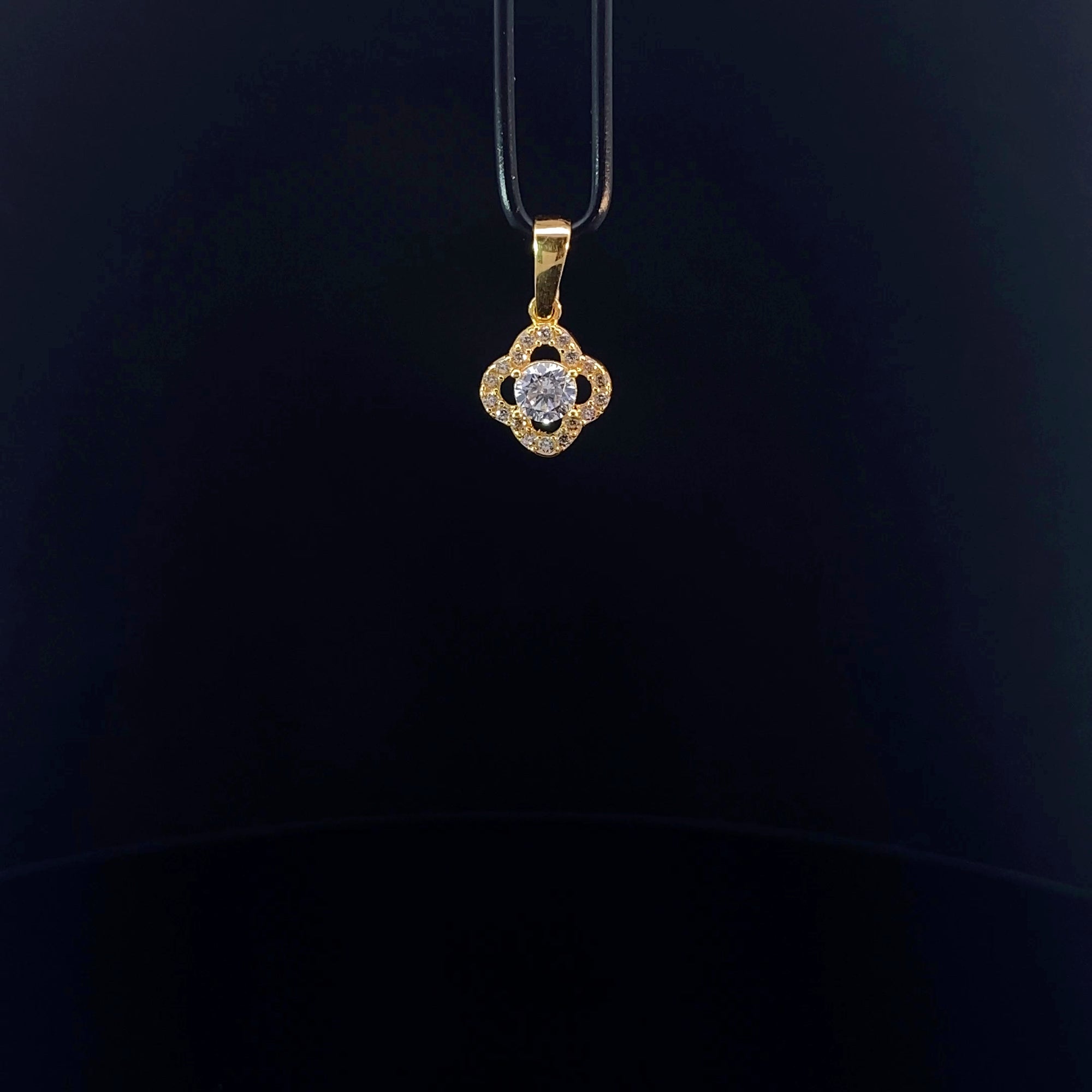 22K Pendant 0103180