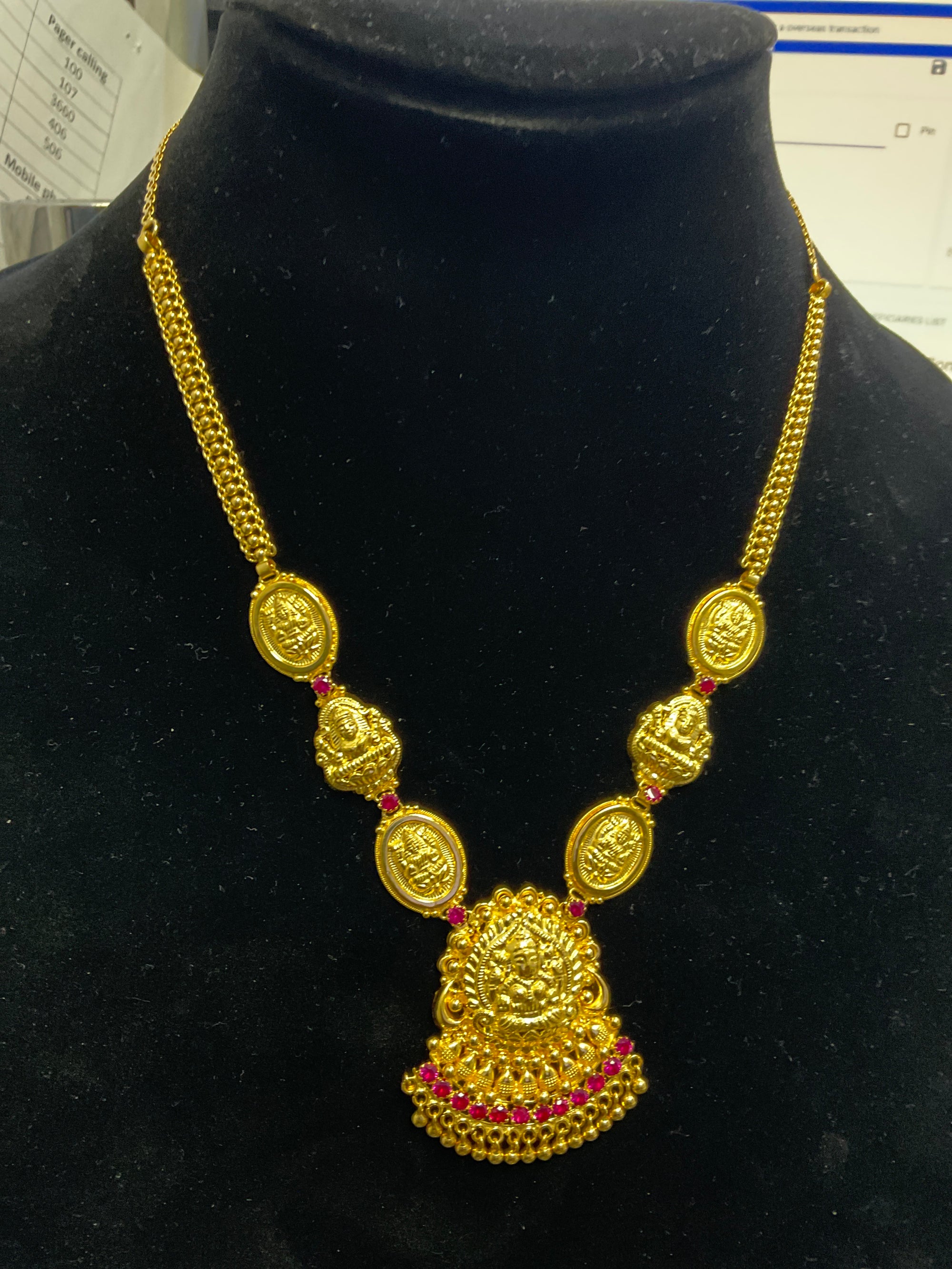 22K Necklace 2605487