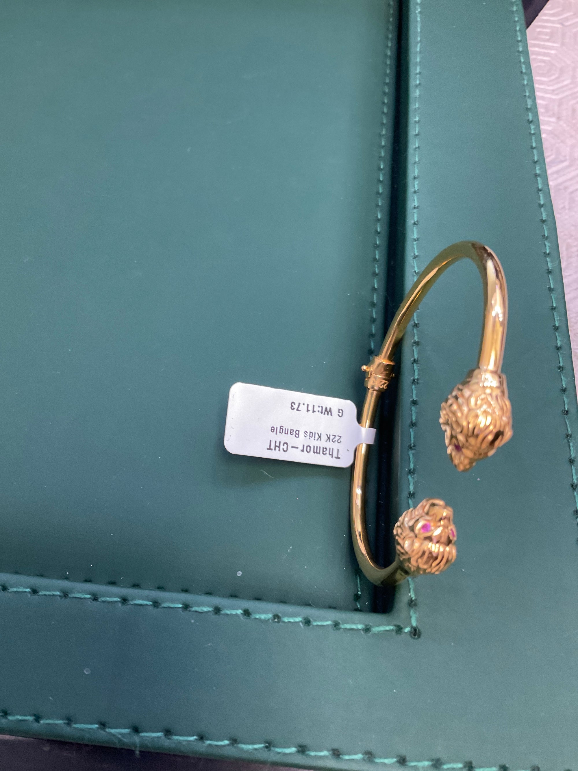22K Bangle 2605902