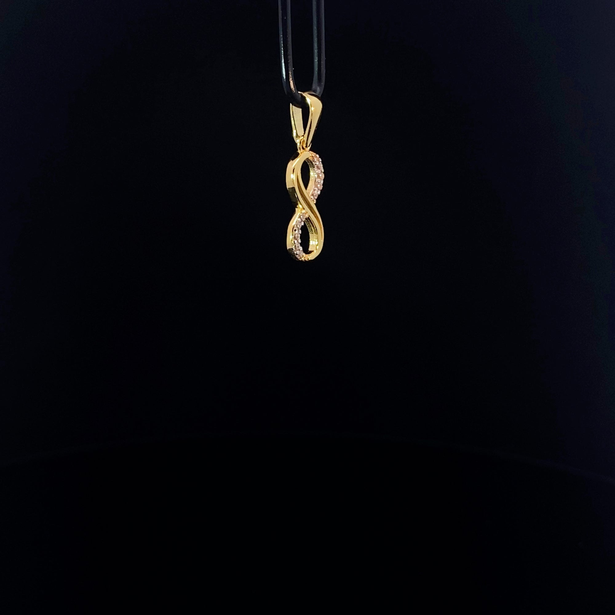 22K Pendant 0103221
