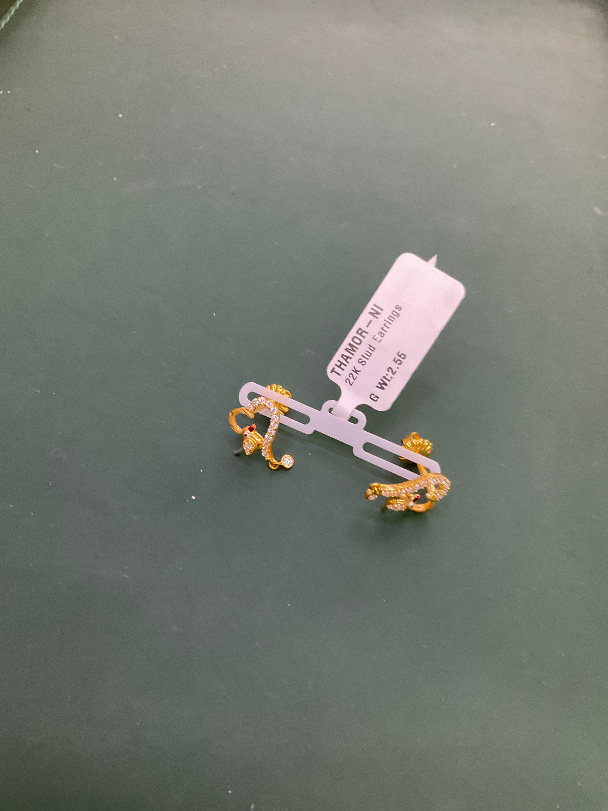 22K Earring 1802739