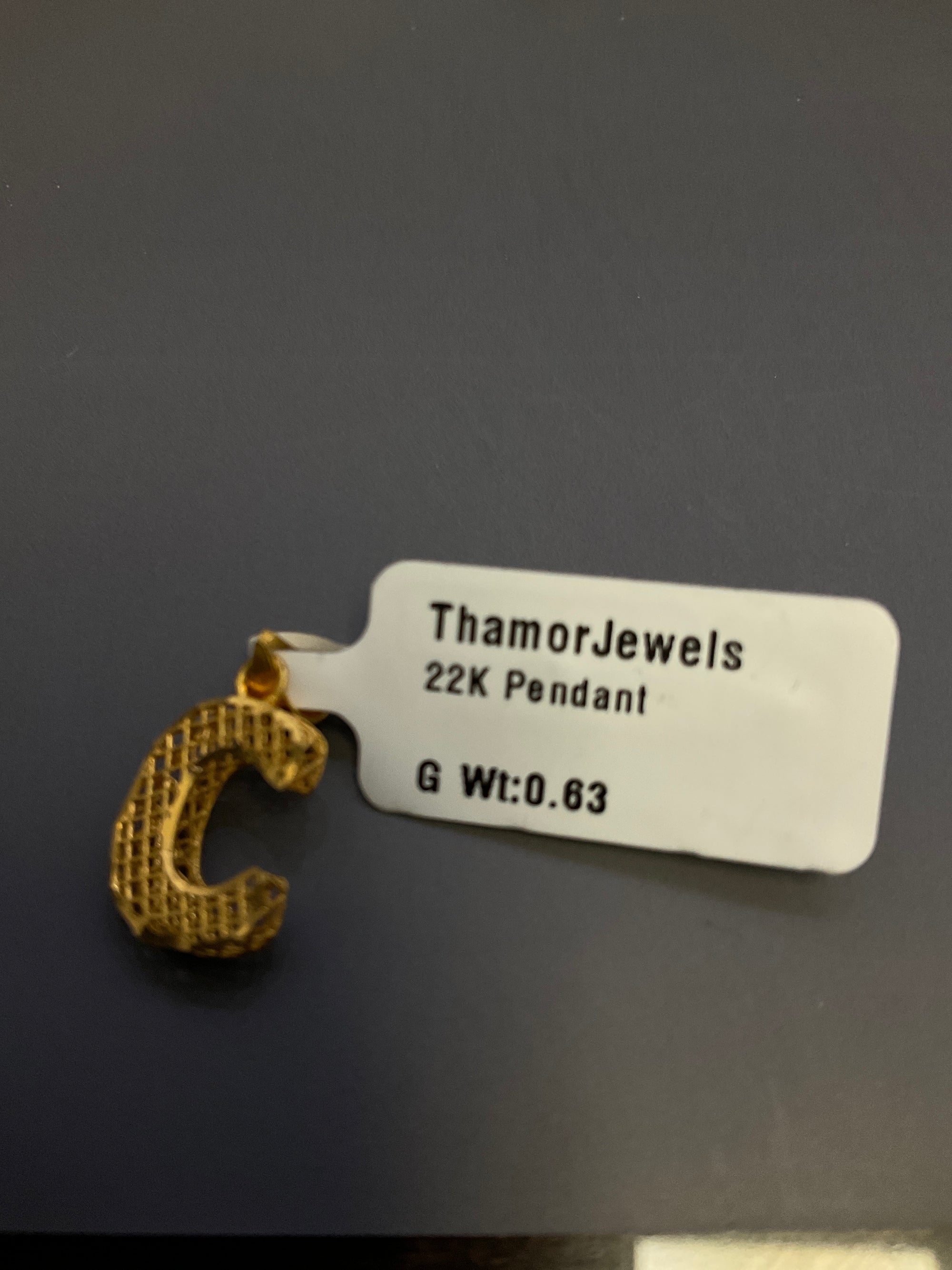 22K Pendant 2402686