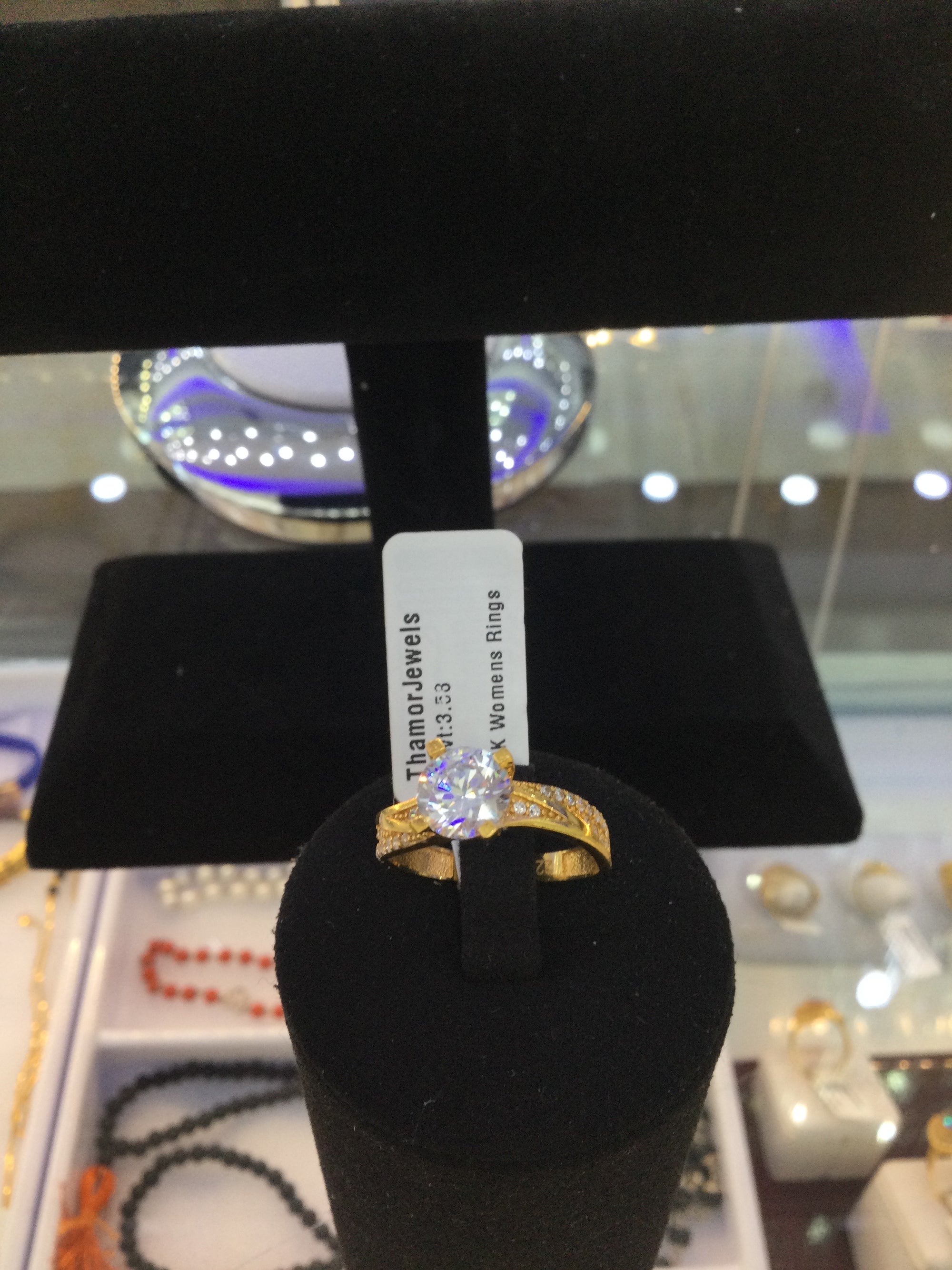 22K Womens Ring 1712117