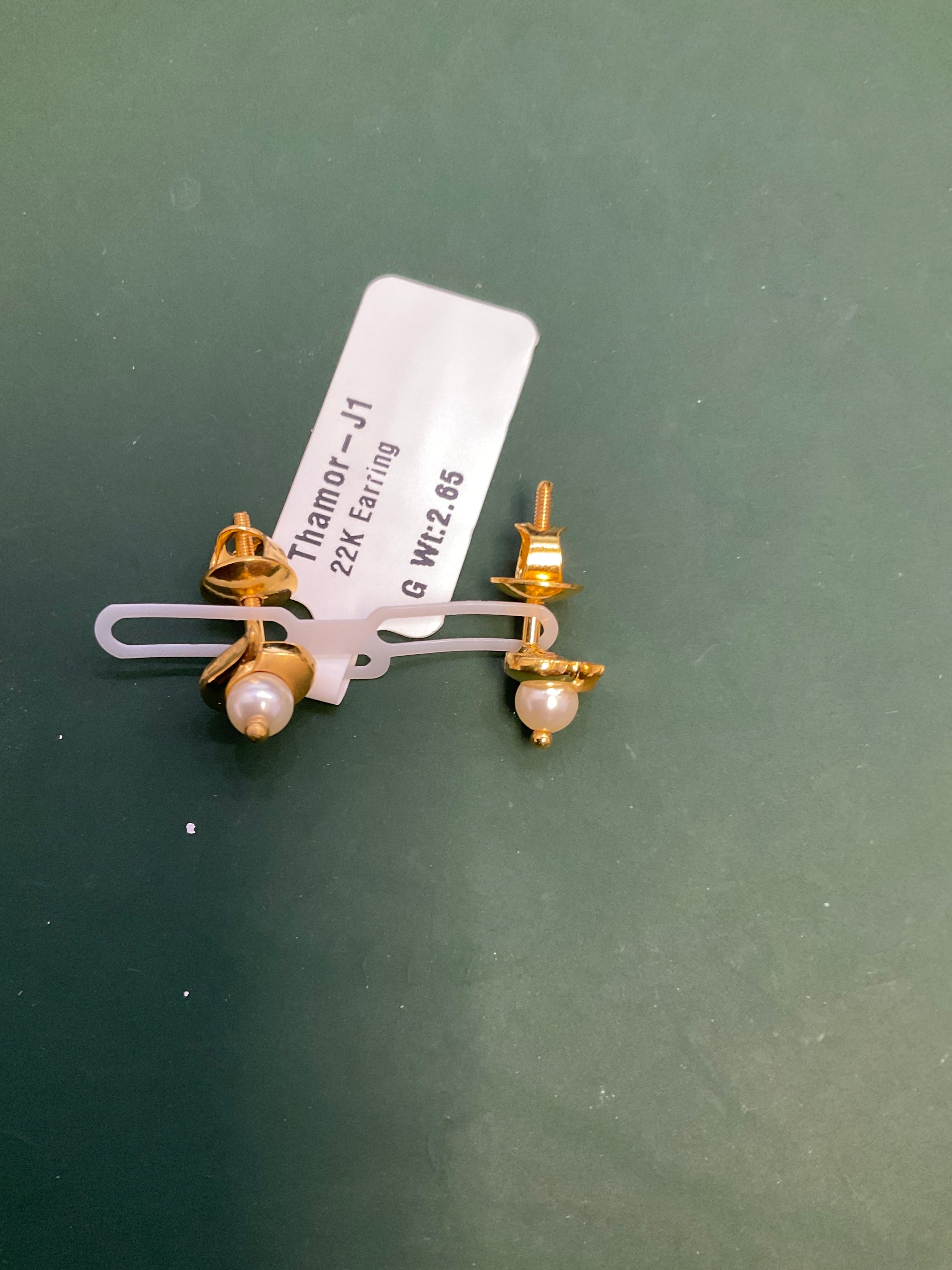 22K Earring 2605974
