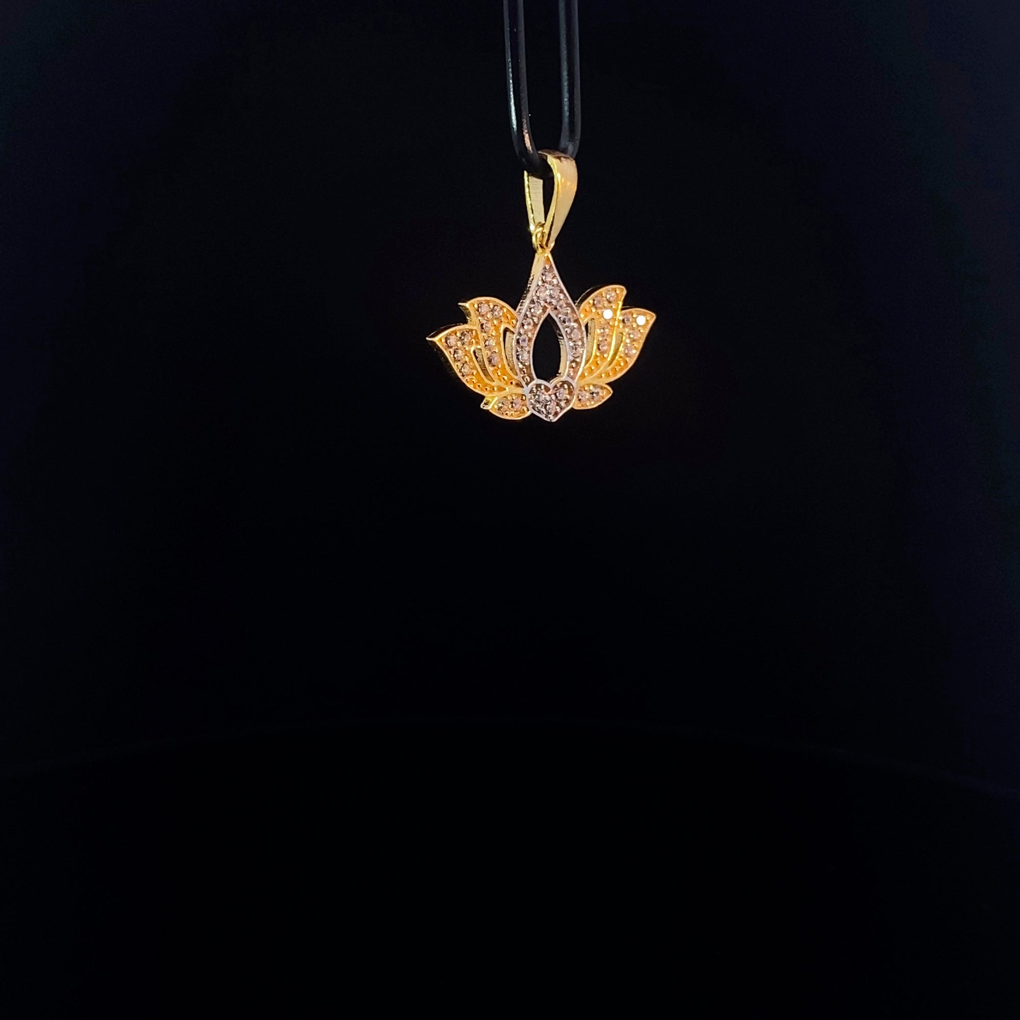 22K Pendant 0103253