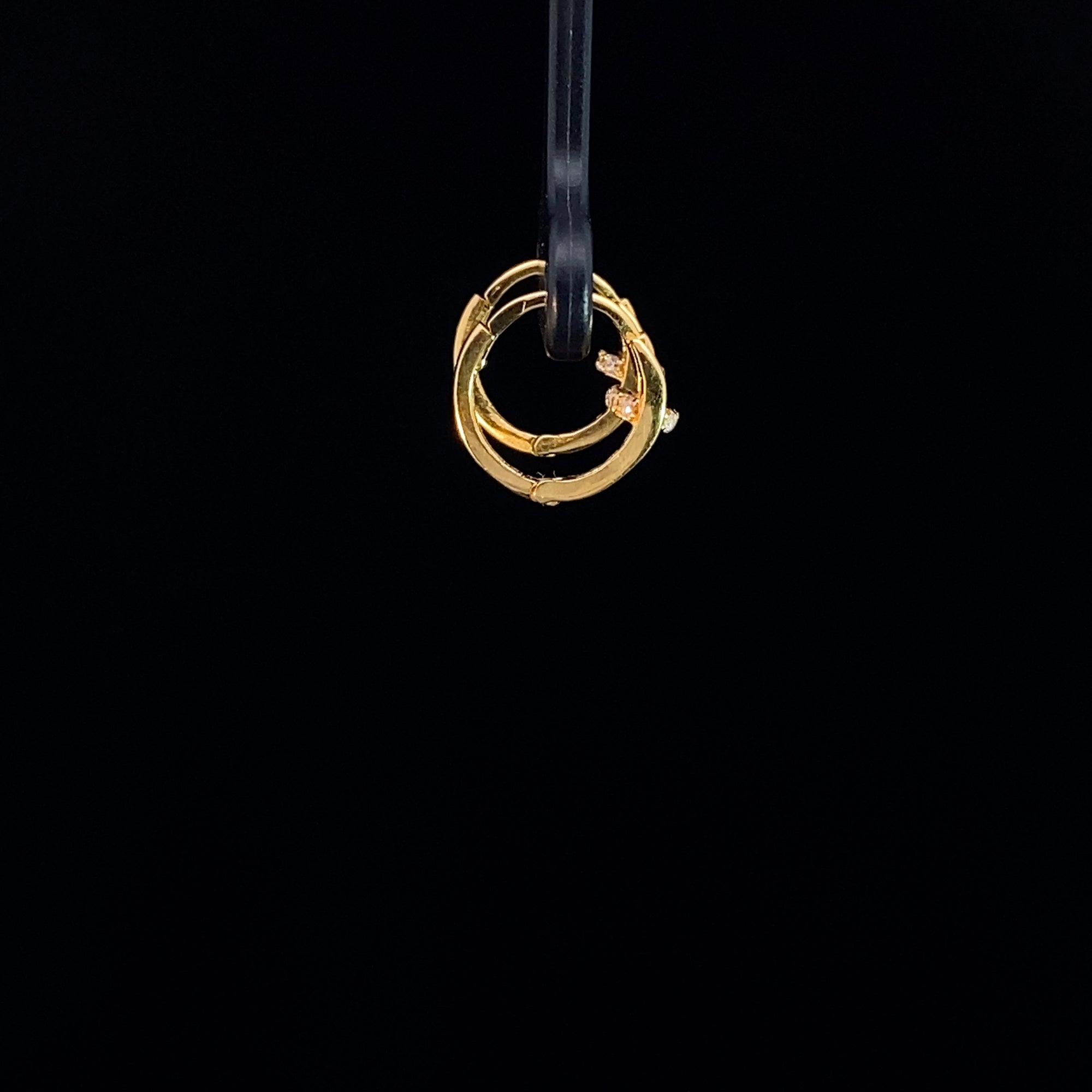 22K Earring 2312143