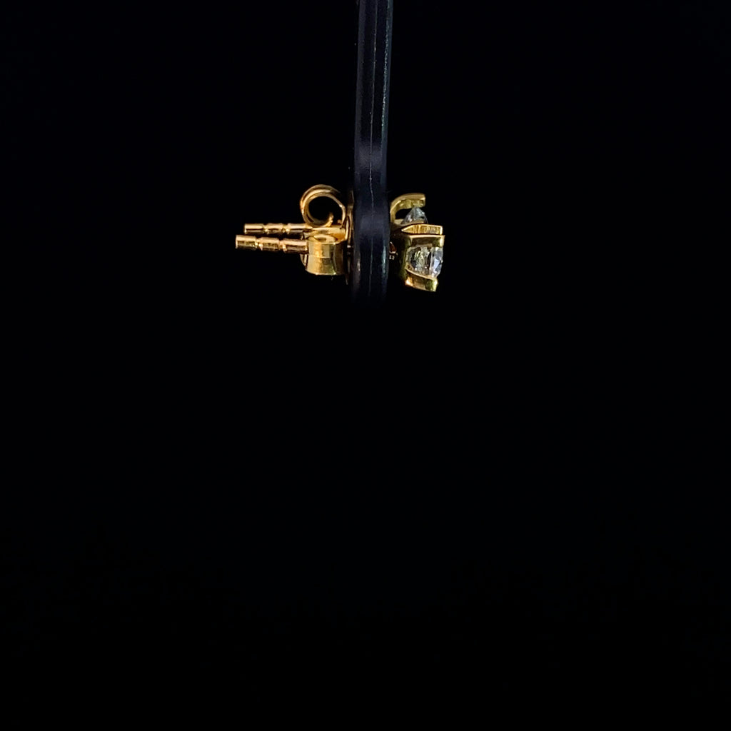 22K Earring 2312172