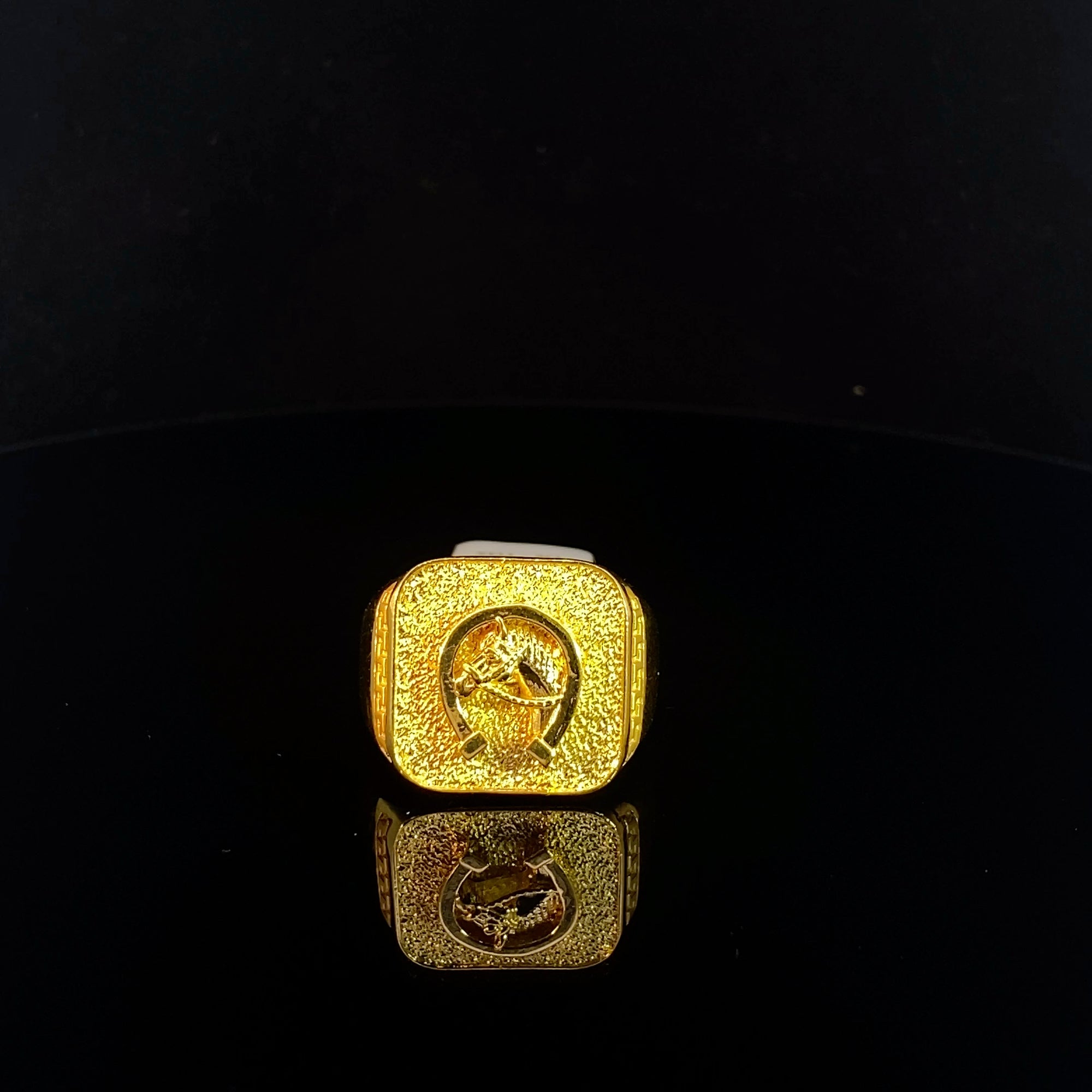 22K Mens Ring 2301594