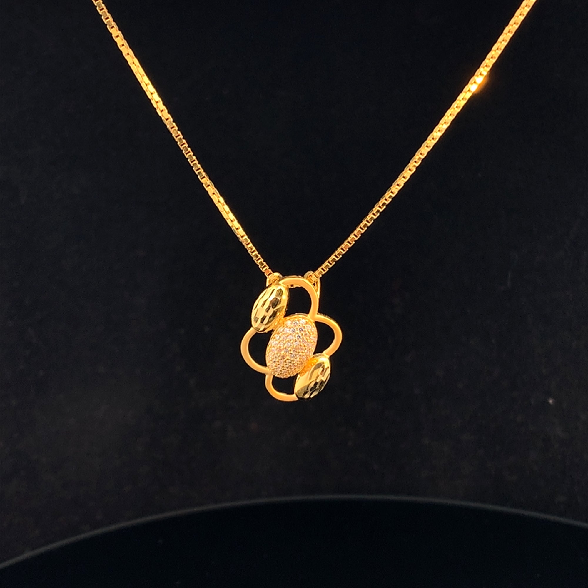 22K Necklace 2605688