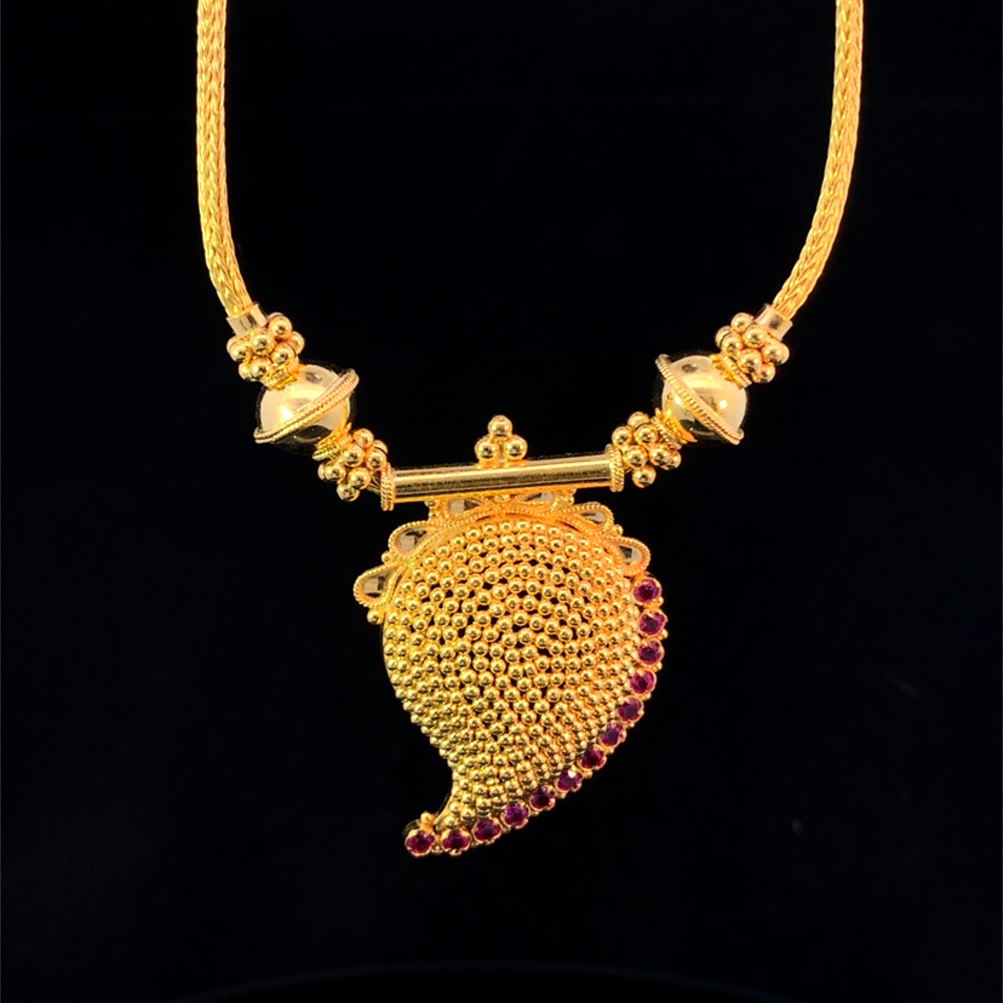 22K Necklace 2801457