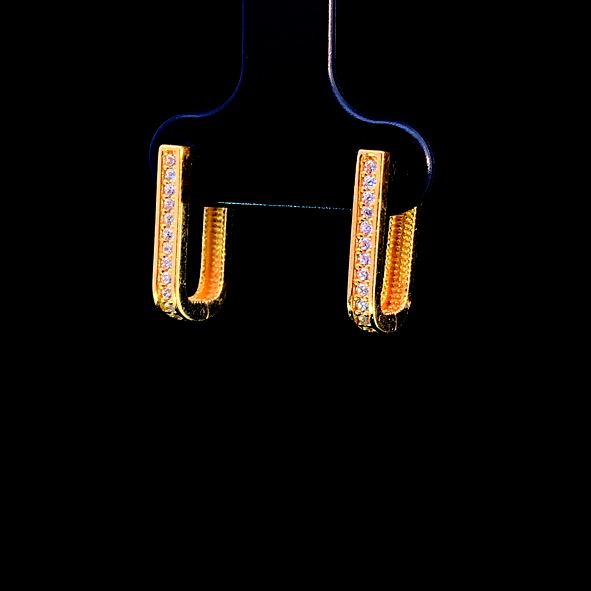 22K Earring 2605656