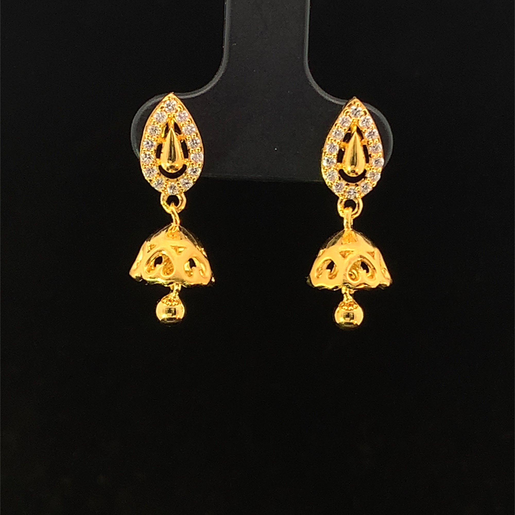22K Earring 2605985