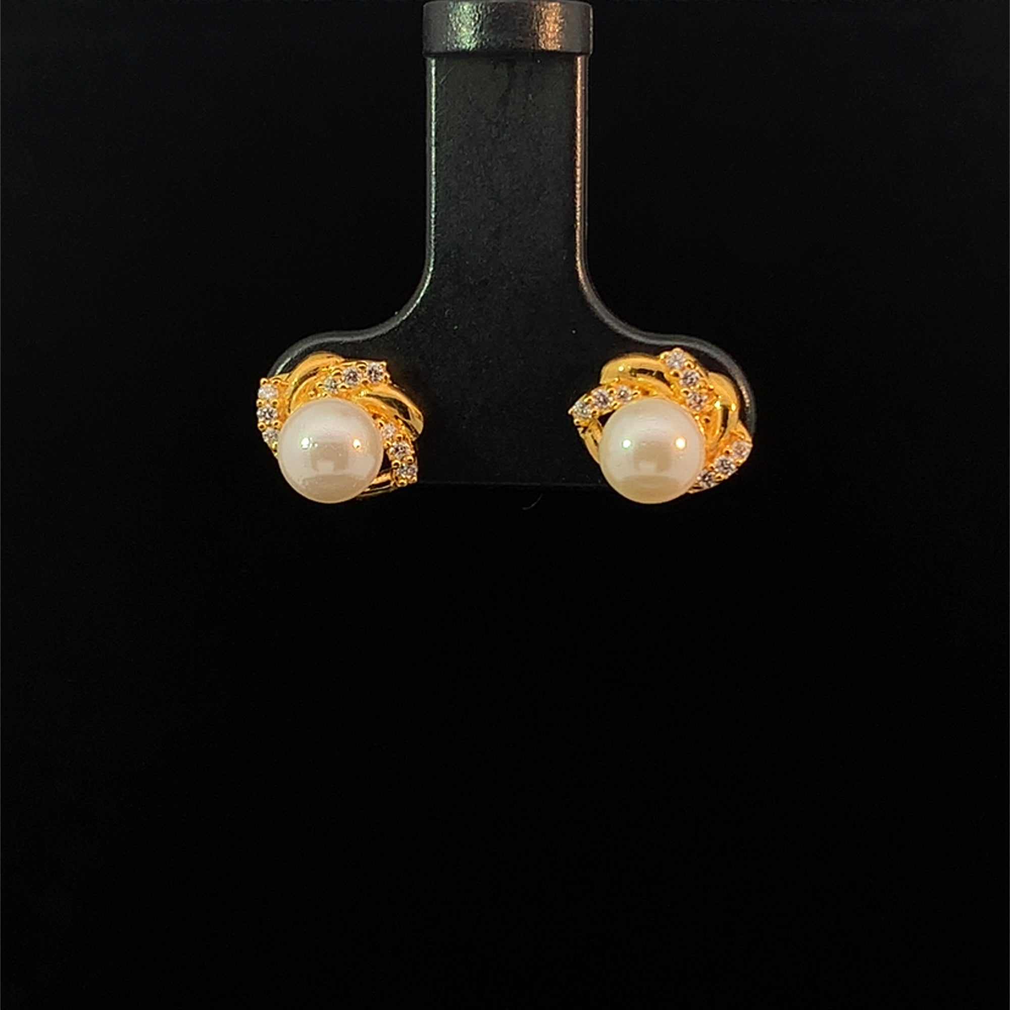 22K Earring 2605970