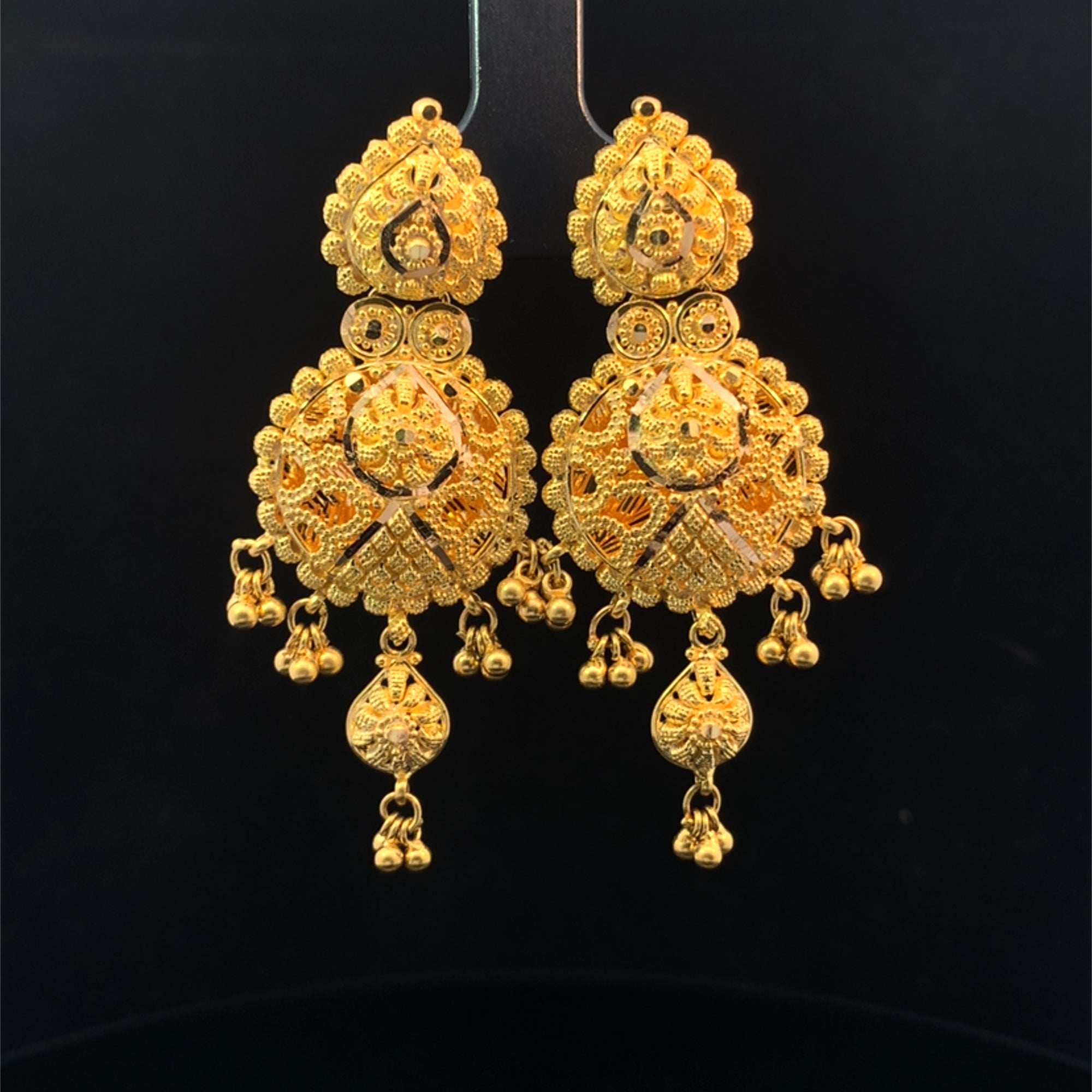 22K Earring 0402512