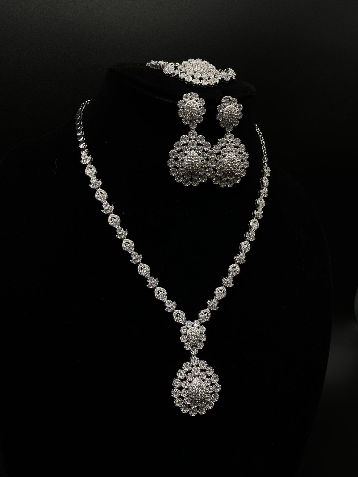 Thamor Jewels Collection | Order Jewellery Online in Canada