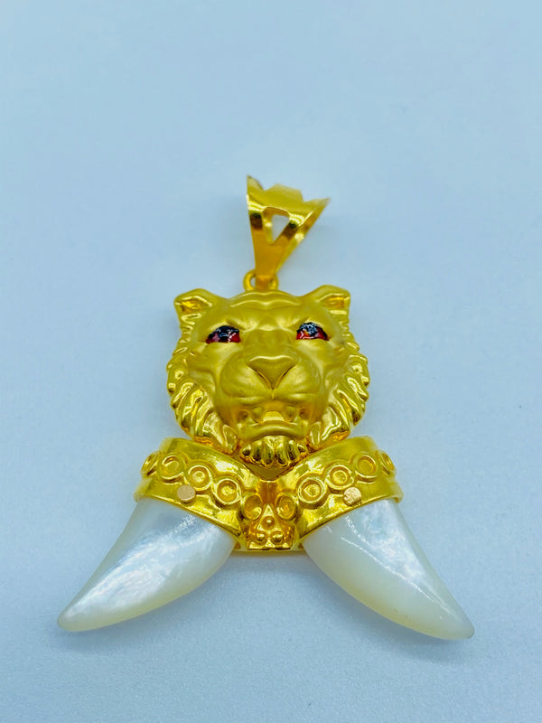 Marble polish synthetic Lion tooth pendant in 916 gold