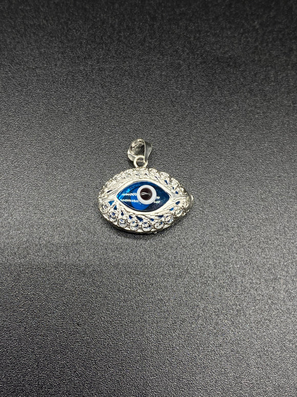 Women evil eye pendant in Mississauga